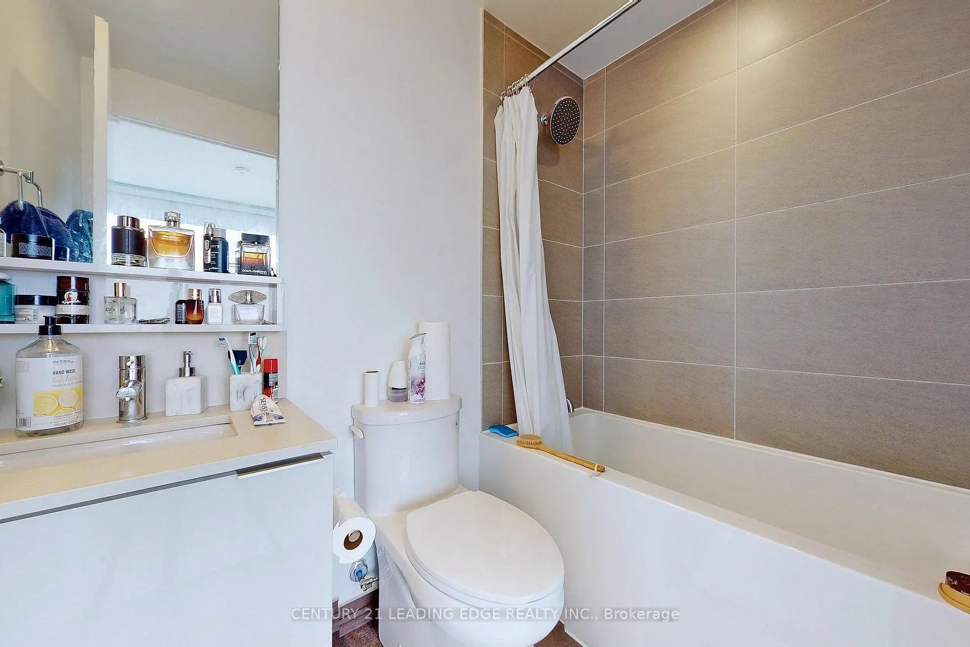 Photo 14 of Unit 4102, 950 Portage Parkway, Vaughan, Vaughan Corporate Centre — HOMEH