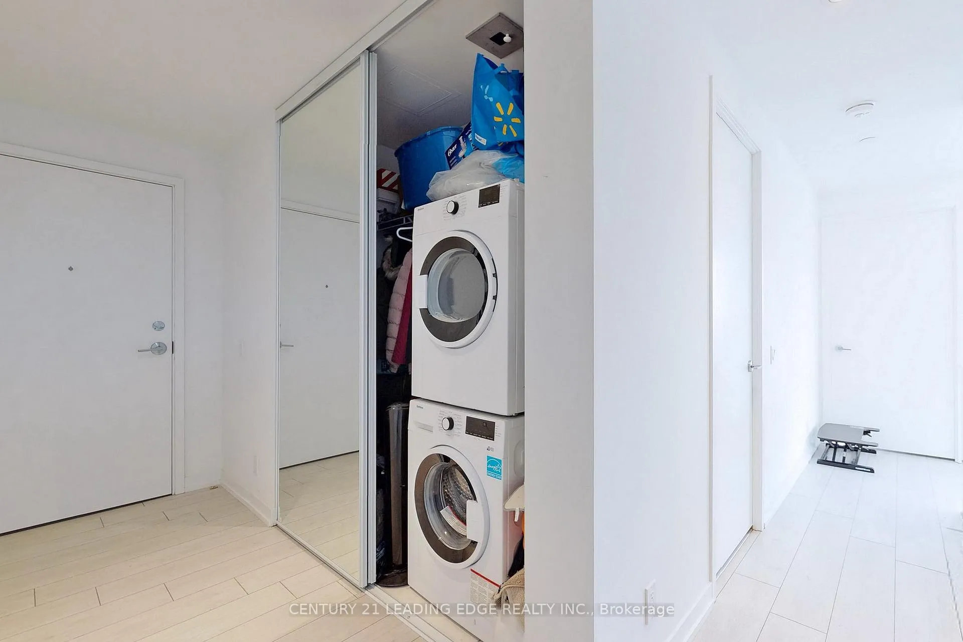 Photo 18 of Unit 4102, 950 Portage Parkway, Vaughan, Vaughan Corporate Centre — HOMEH