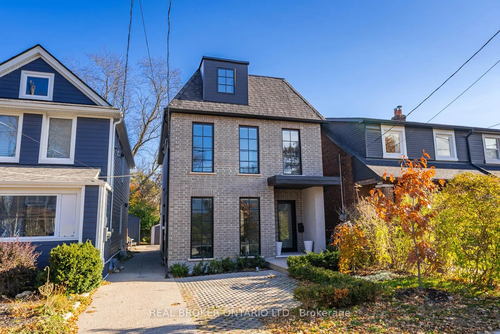 Photo 1 of 203 Oak Park Avenue, Toronto, Woodbine-Lumsden — HOMEH