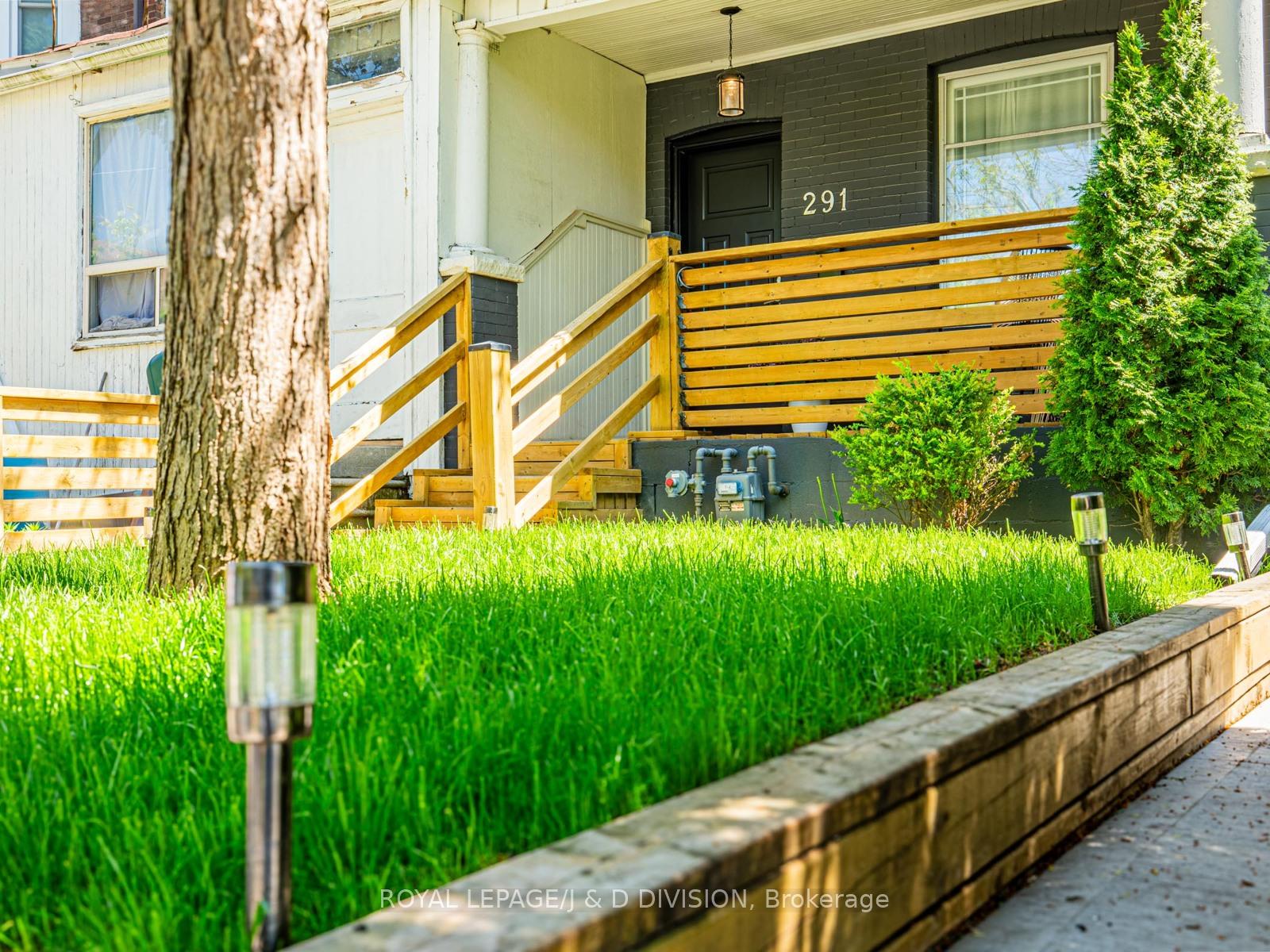 Photo 4 of 291 Highfield Road, Toronto, Greenwood-Coxwell — HOMEH