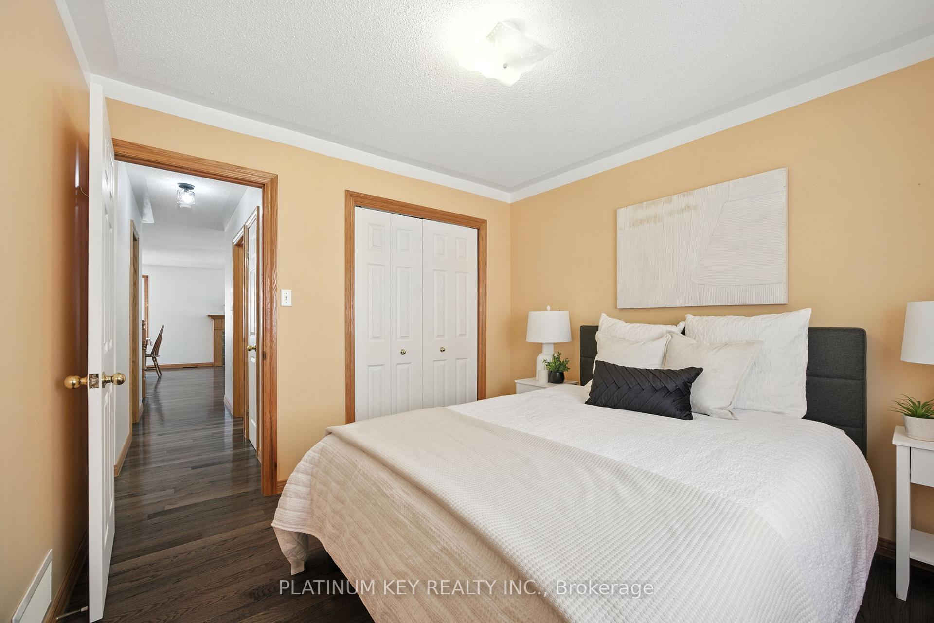 Photo 21 of 469 Riverview Drive, Strathroy-Caradoc, NE — HOMEH