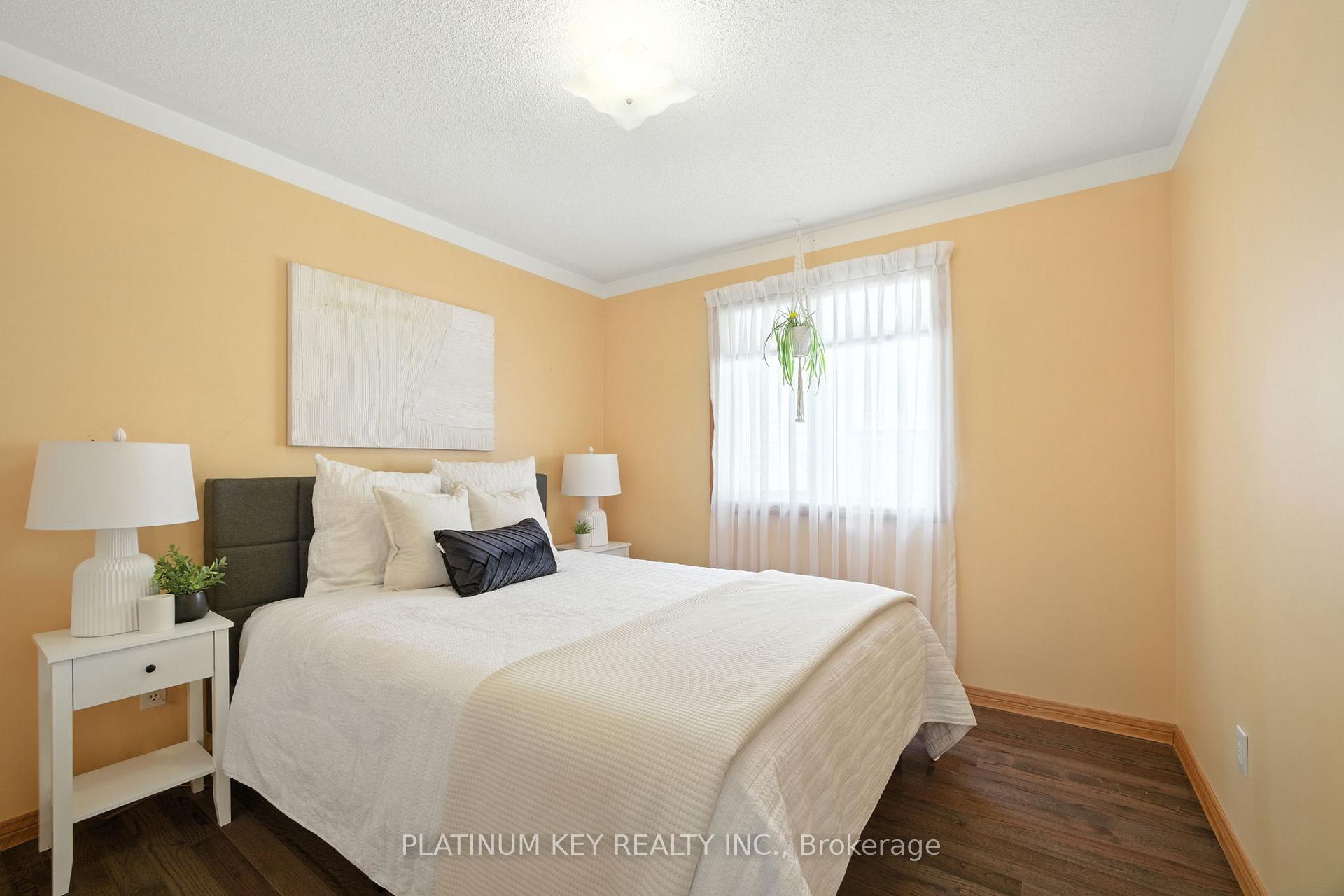 Photo 22 of 469 Riverview Drive, Strathroy-Caradoc, NE — HOMEH