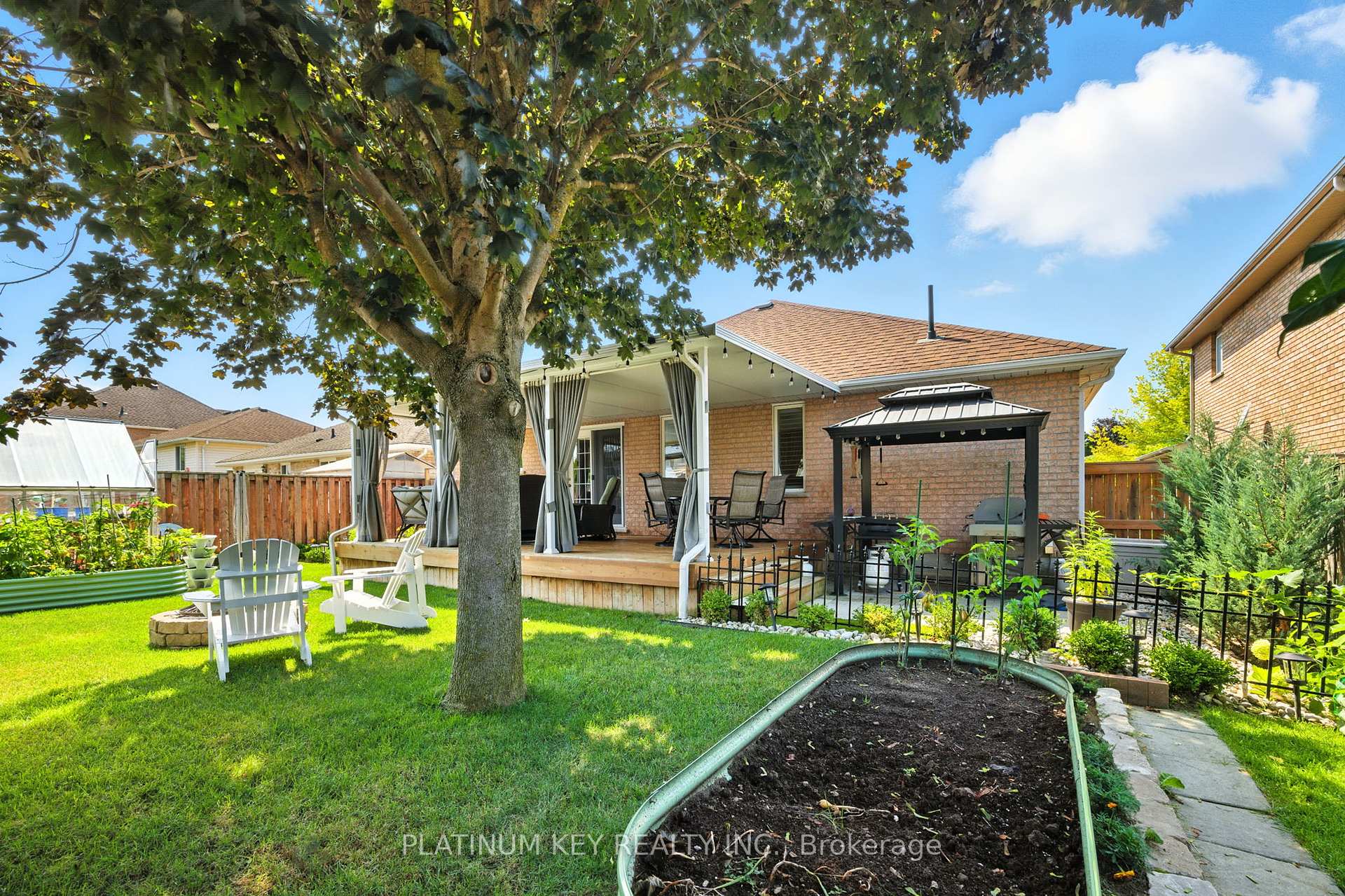 Photo 31 of 469 Riverview Drive, Strathroy-Caradoc, NE — HOMEH