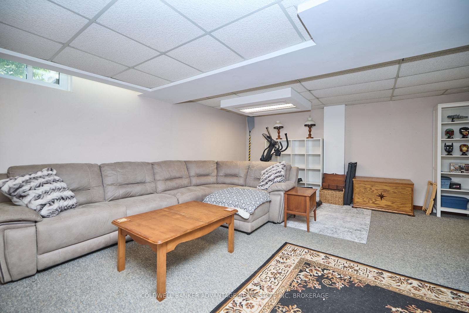 Photo 24 of 33 Naples Court, Thorold, Confederation Heights — HOMEH