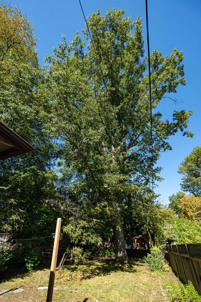 Photo 32 of 2 Parklea Drive, Toronto, Leaside — HOMEH