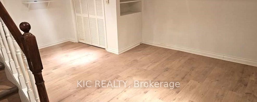 Photo 23 of 354 Laird Drive, Toronto, Leaside — HOMEH
