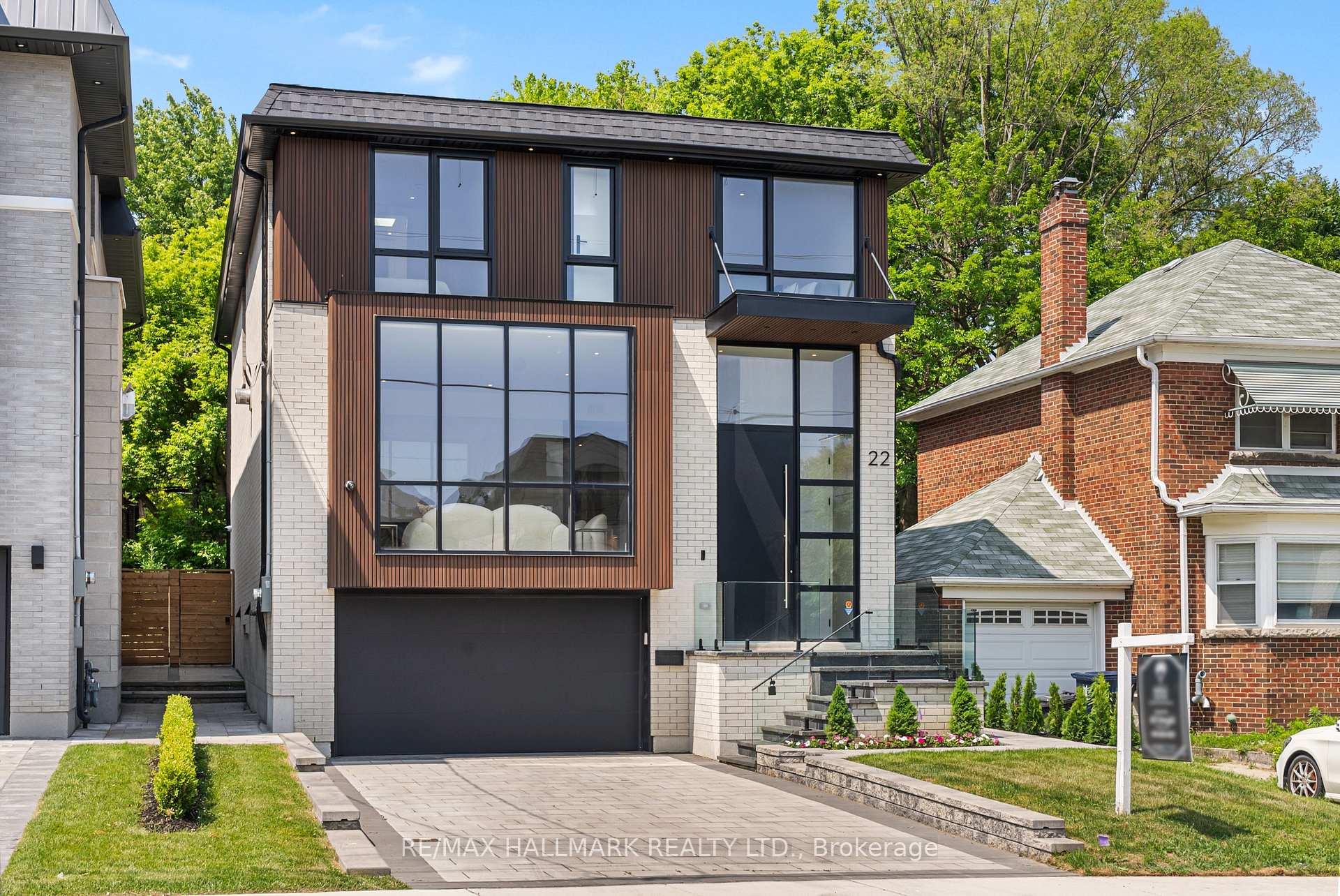 Front of 22 Divadale Drive