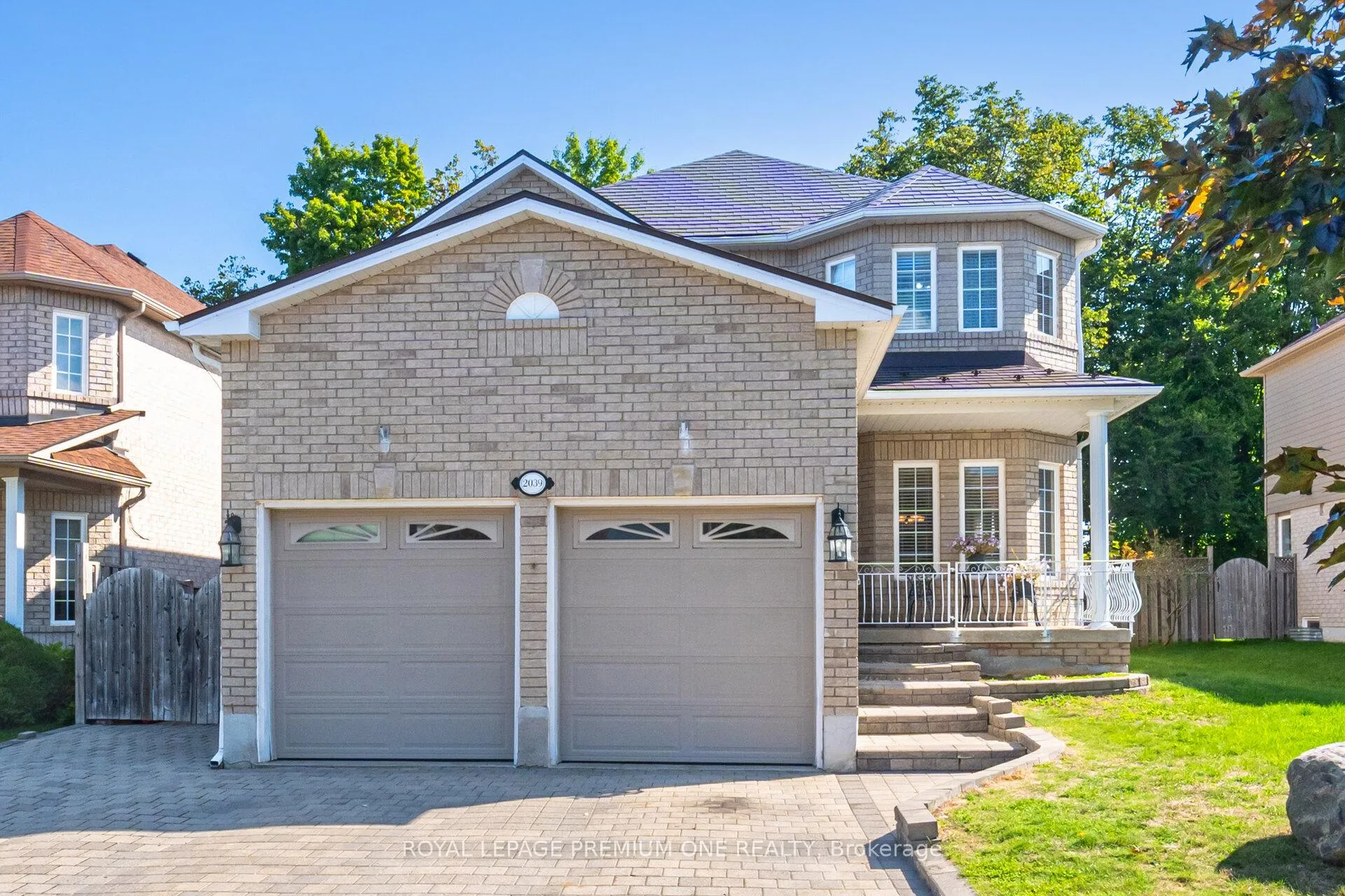 Photo 1 of 2039 Thompson Street, Innisfil, Alcona — HOMEH