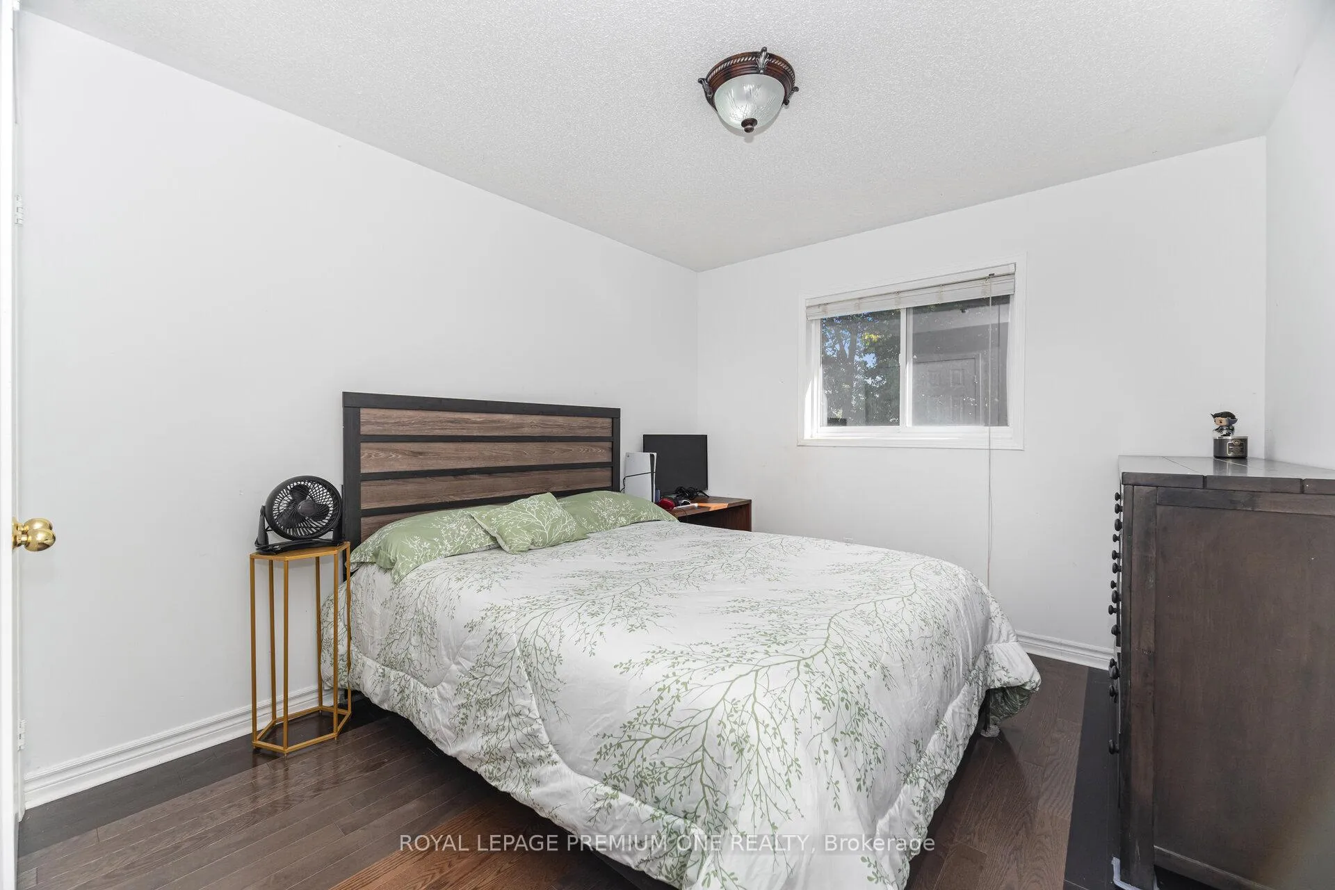 Photo 32 of 2039 Thompson Street, Innisfil, Alcona — HOMEH