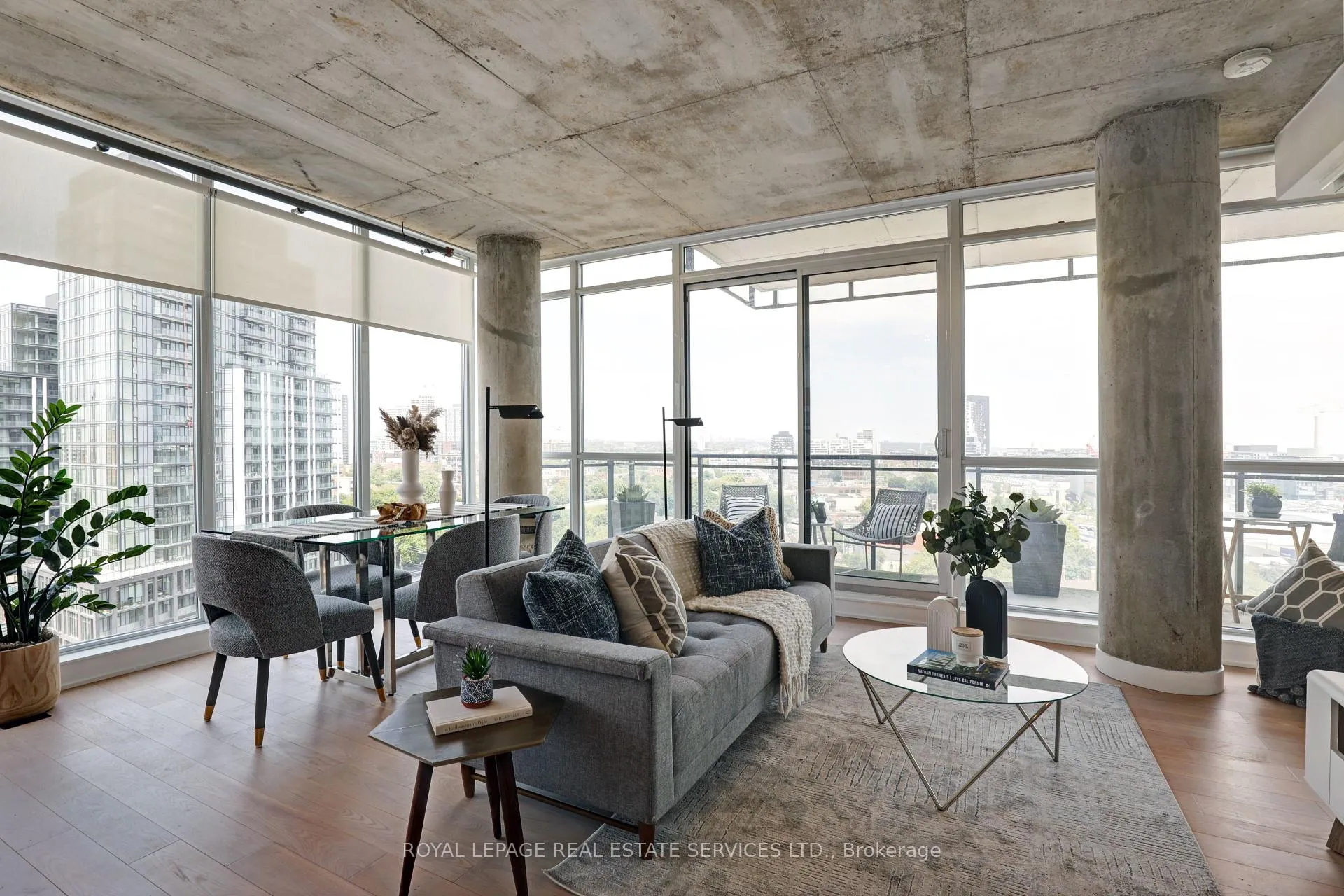 Photo 1 of Unit 1305, 318 King Street E, Toronto, Moss Park — HOMEH