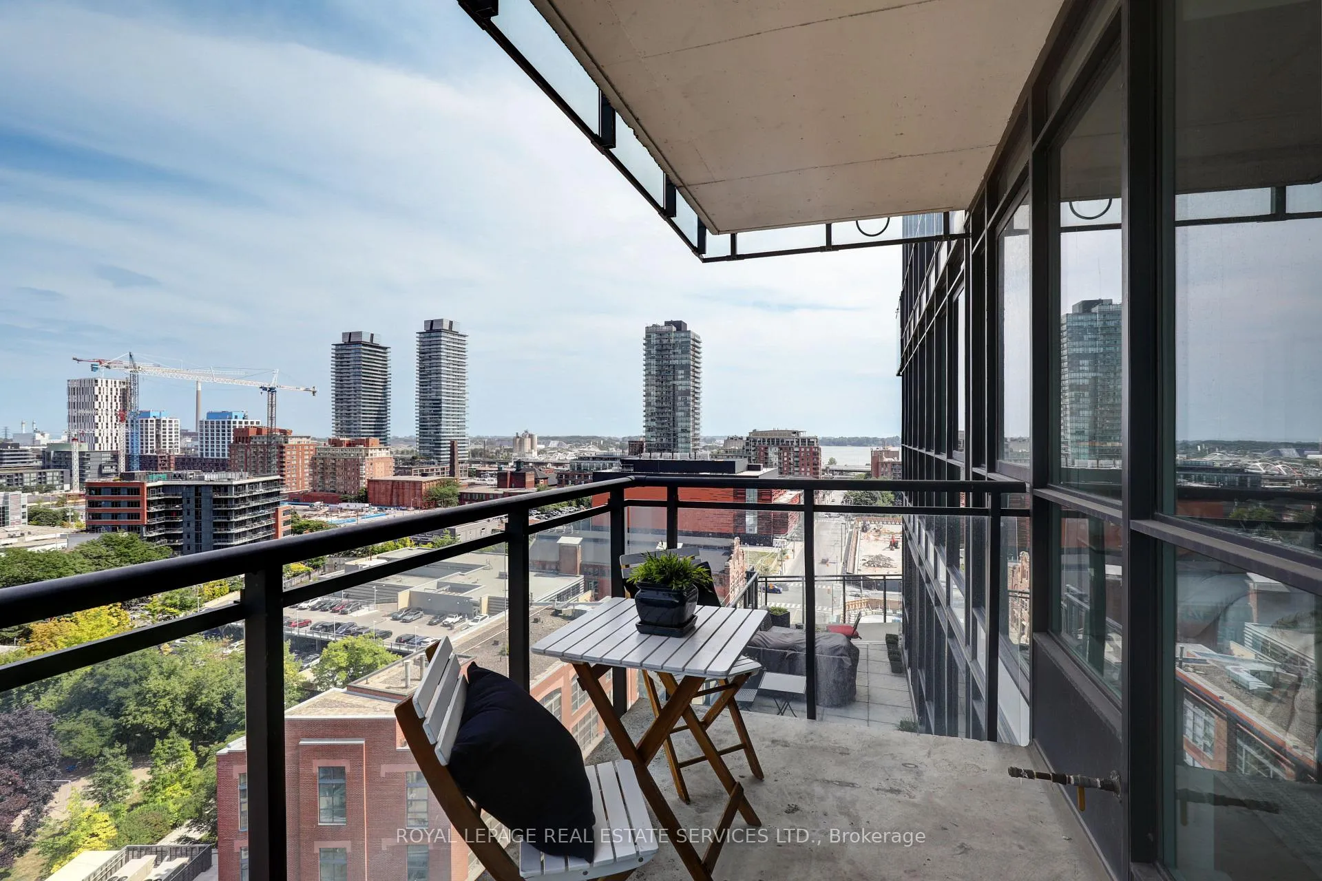 Photo 20 of Unit 1305, 318 King Street E, Toronto, Moss Park — HOMEH