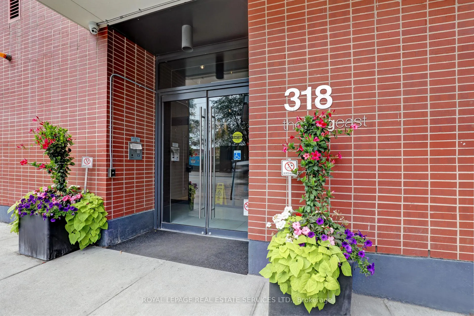 Photo 24 of Unit 1305, 318 King Street E, Toronto, Moss Park — HOMEH