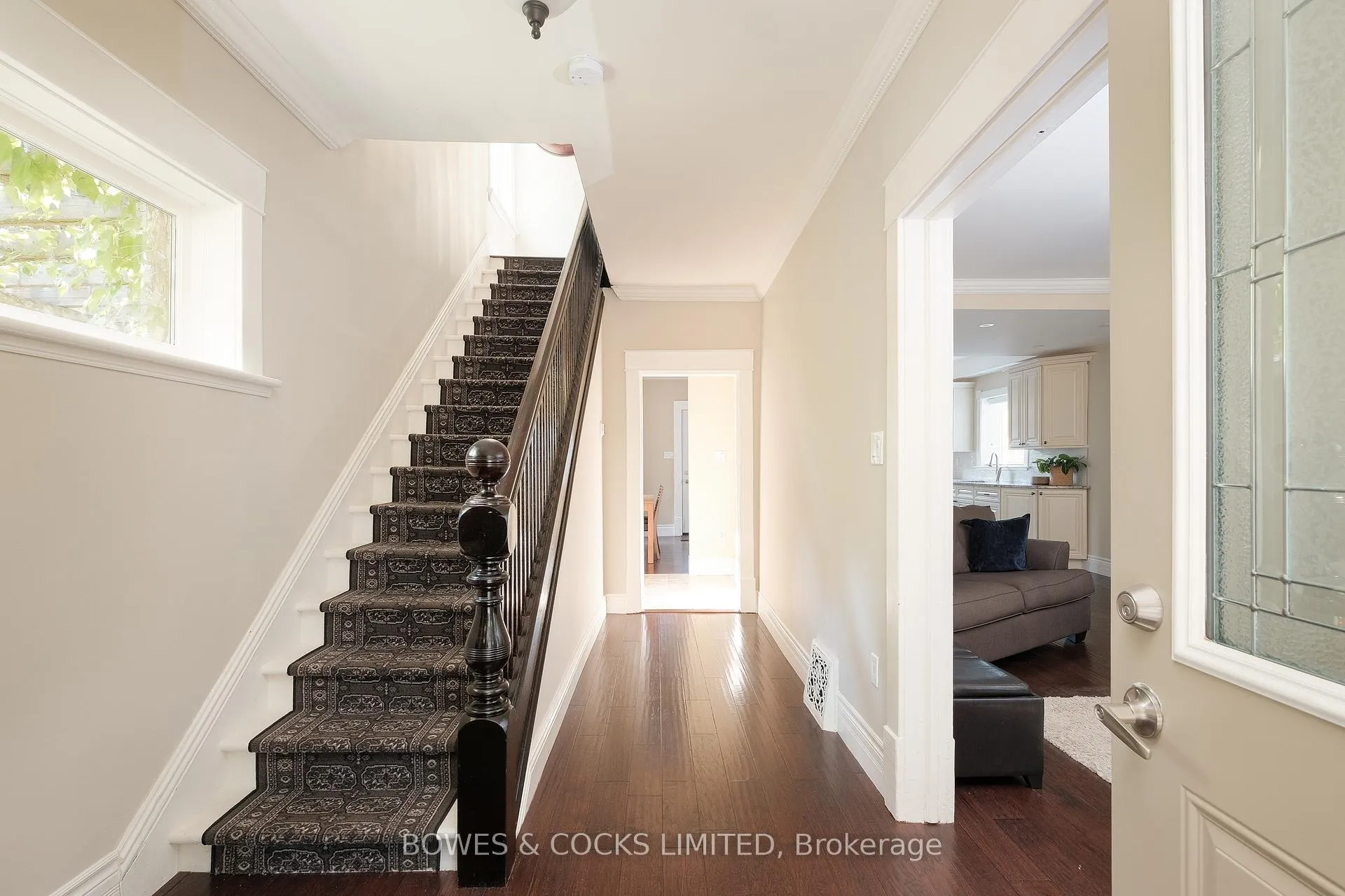 Photo 5 of 164 Wilson Street, Peterborough, Otonabee Ward 1 — HOMEH