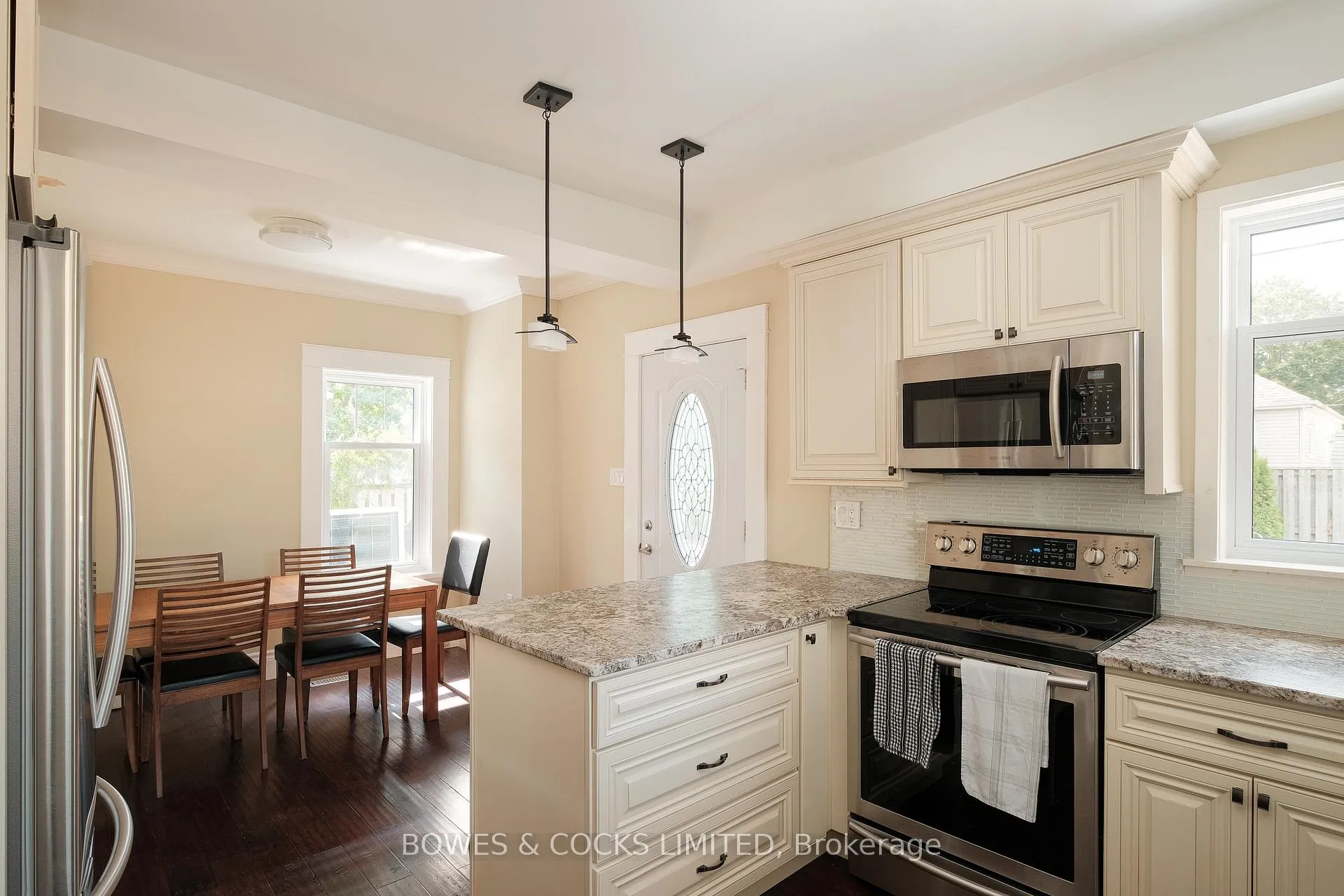 Photo 13 of 164 Wilson Street, Peterborough, Otonabee Ward 1 — HOMEH