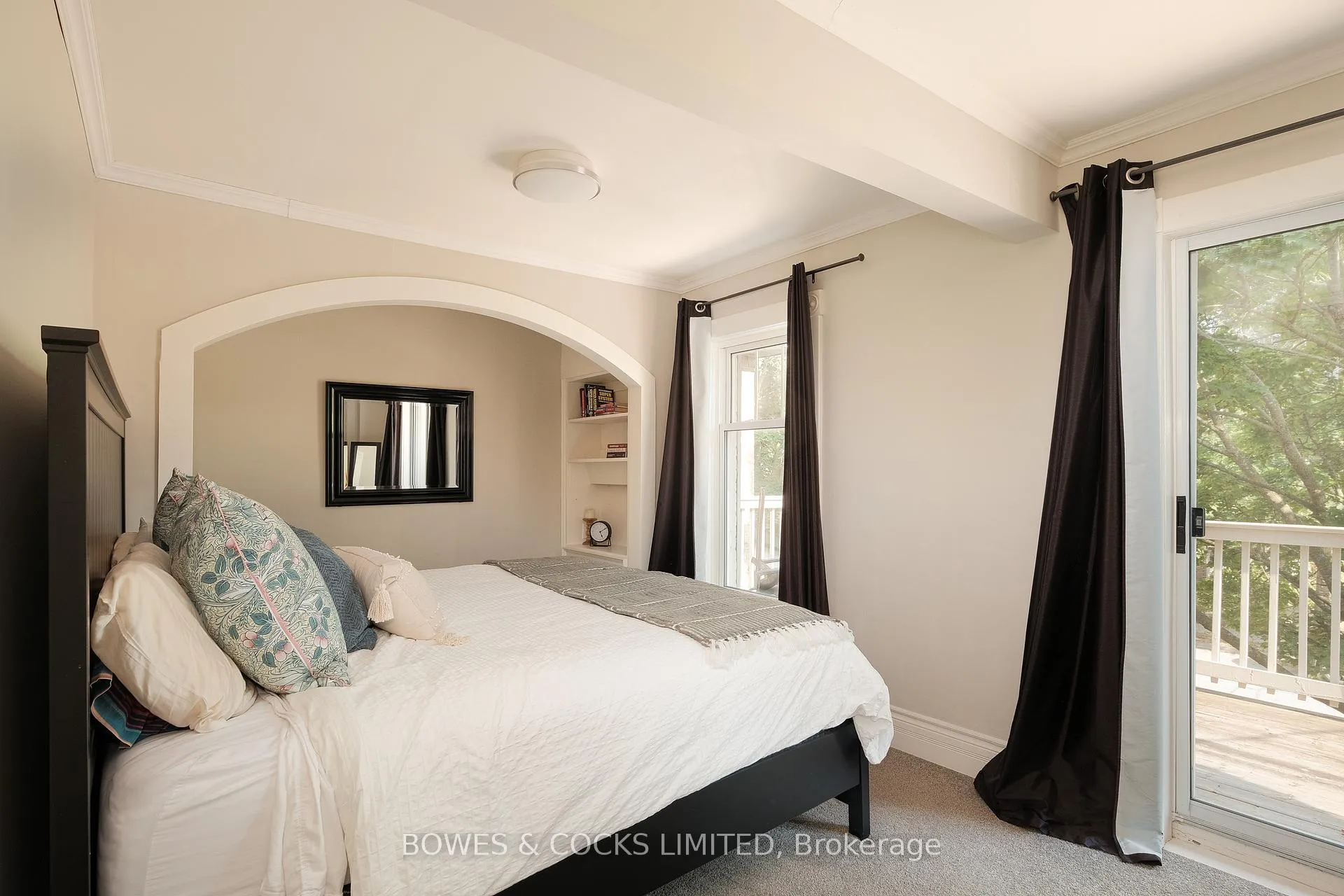 Photo 24 of 164 Wilson Street, Peterborough, Otonabee Ward 1 — HOMEH