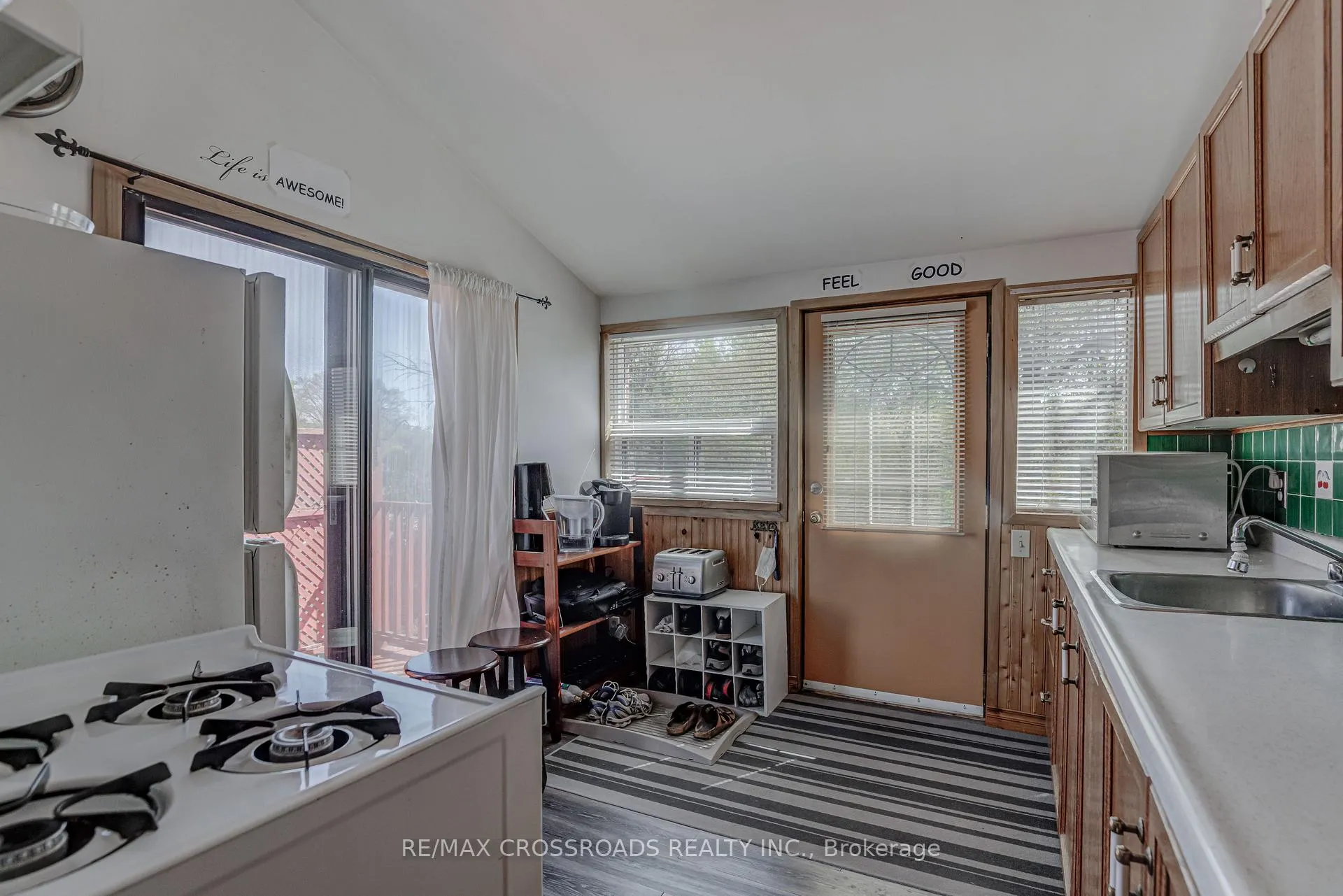 Photo 30 of 89 Wembley Drive, Toronto, Woodbine Corridor — HOMEH