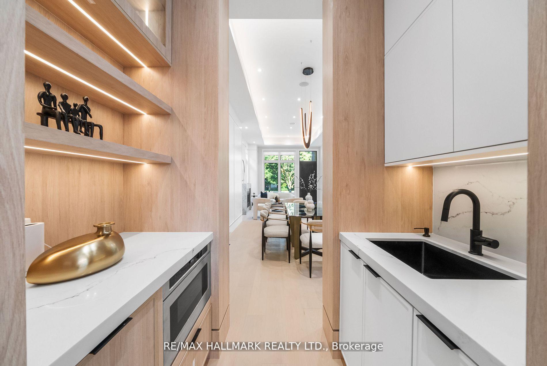 Photo 14 of 112 Randolph Road, Toronto, Leaside — HOMEH