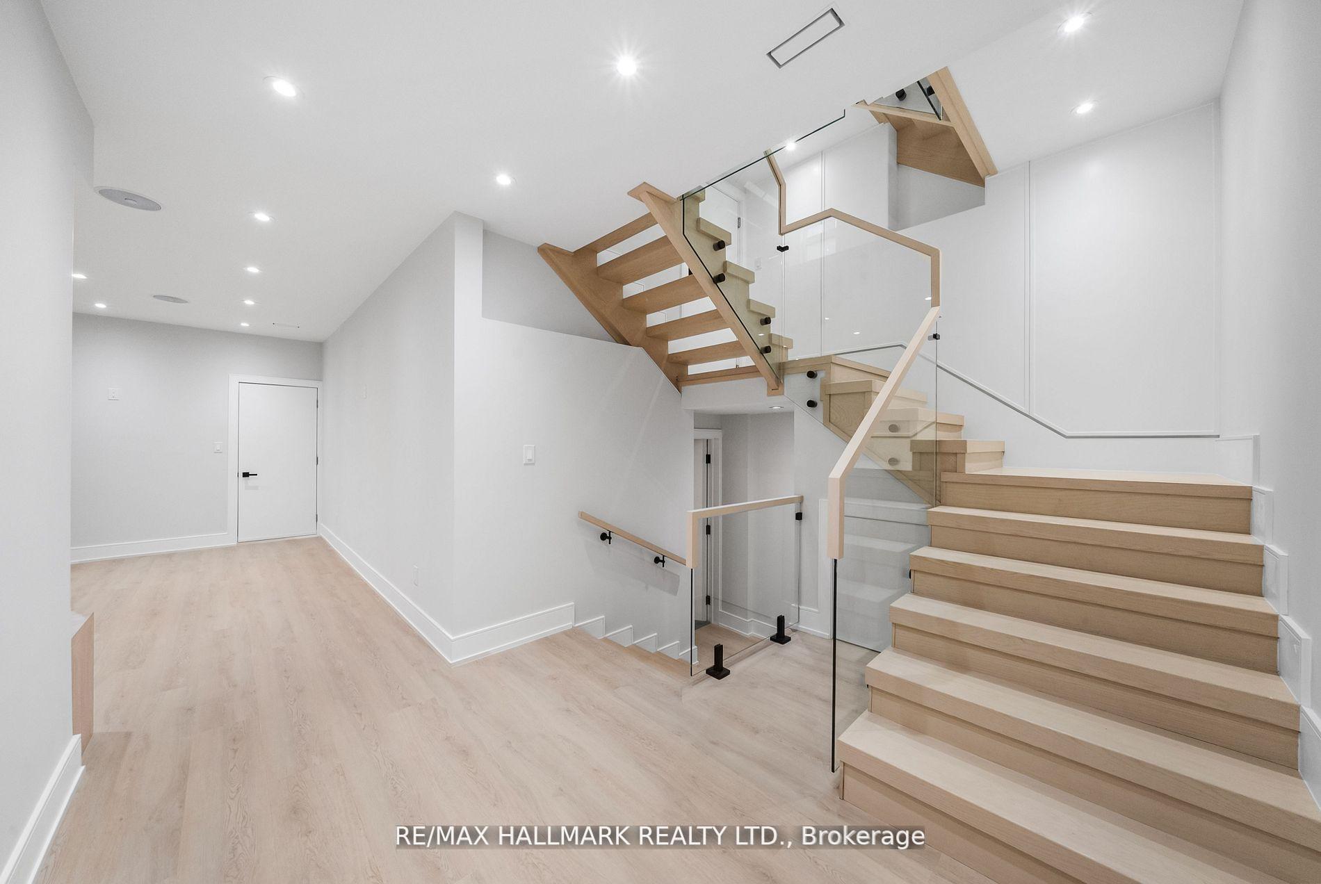 Photo 33 of 112 Randolph Road, Toronto, Leaside — HOMEH
