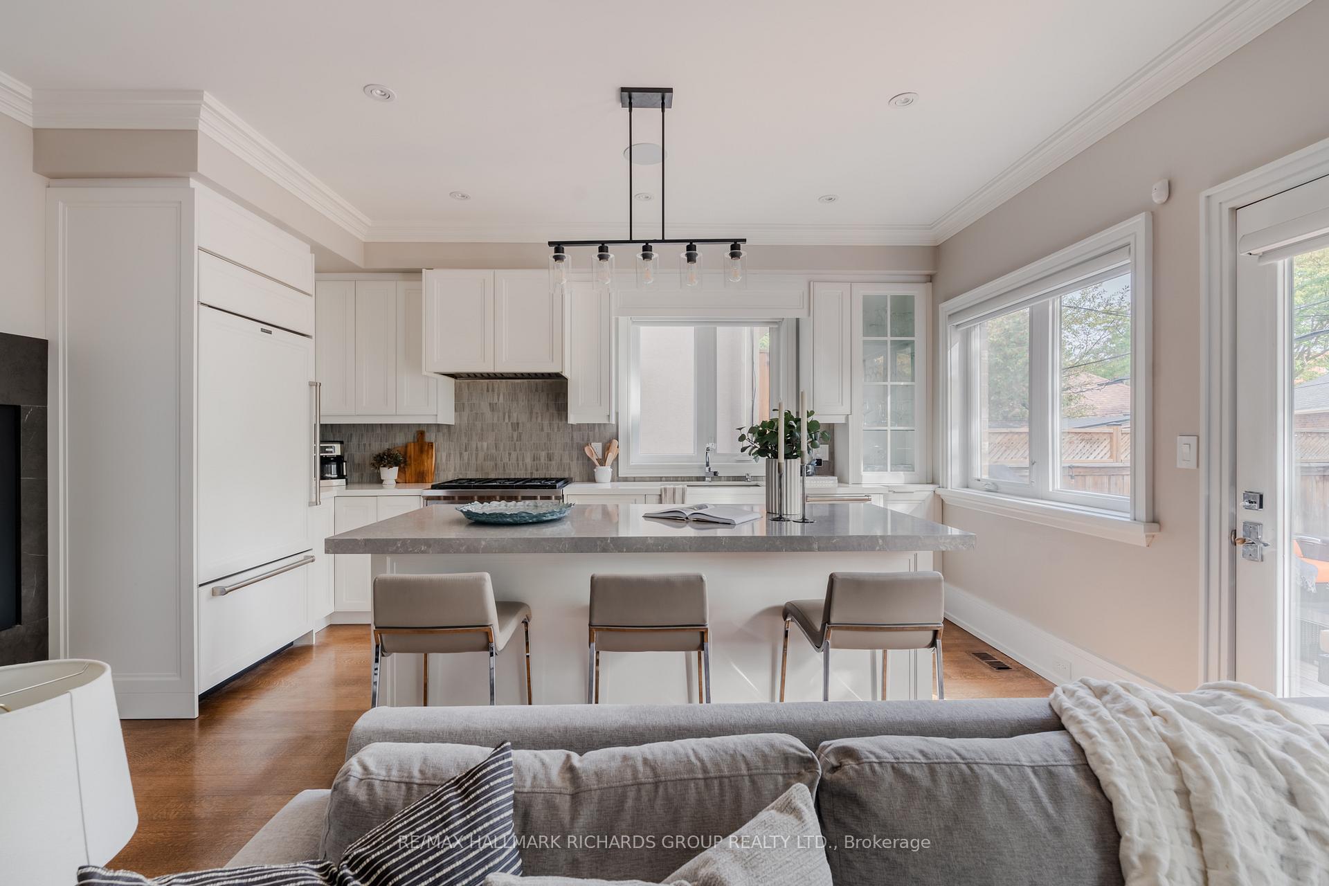 Photo 15 of 77 Randolph Road, Toronto, Leaside — HOMEH