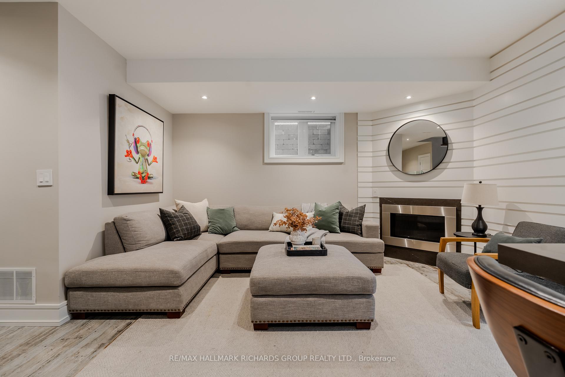 Photo 30 of 77 Randolph Road, Toronto, Leaside — HOMEH