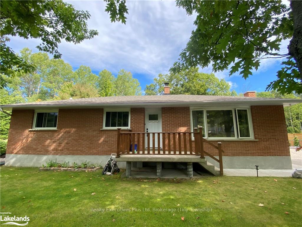 Photo 1 of 11 Old Trail Rd, Tiny, Rural Tiny — HOMEH