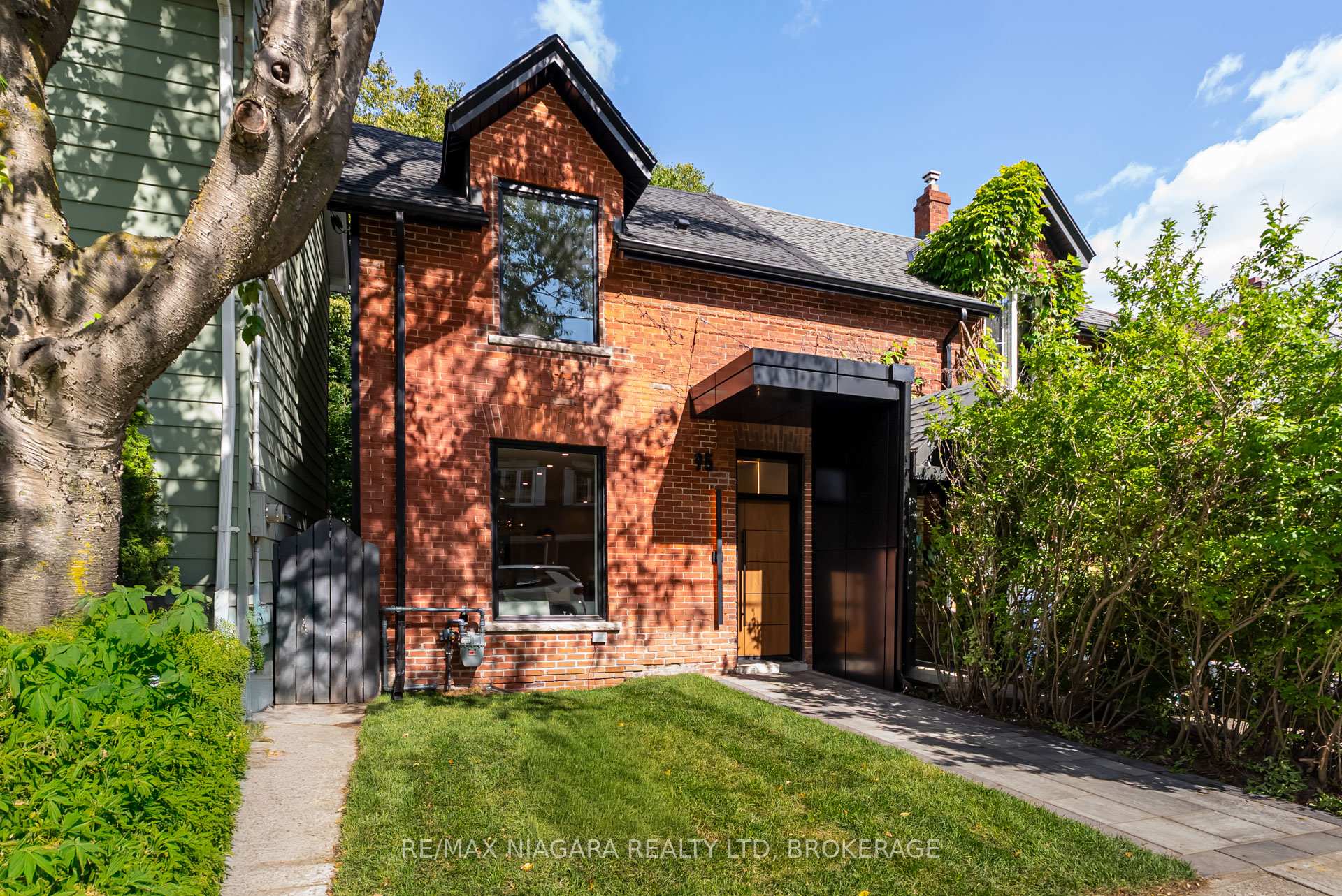 Photo 1 of 95 Kimberley Avenue, Toronto, East End-Danforth — HOMEH