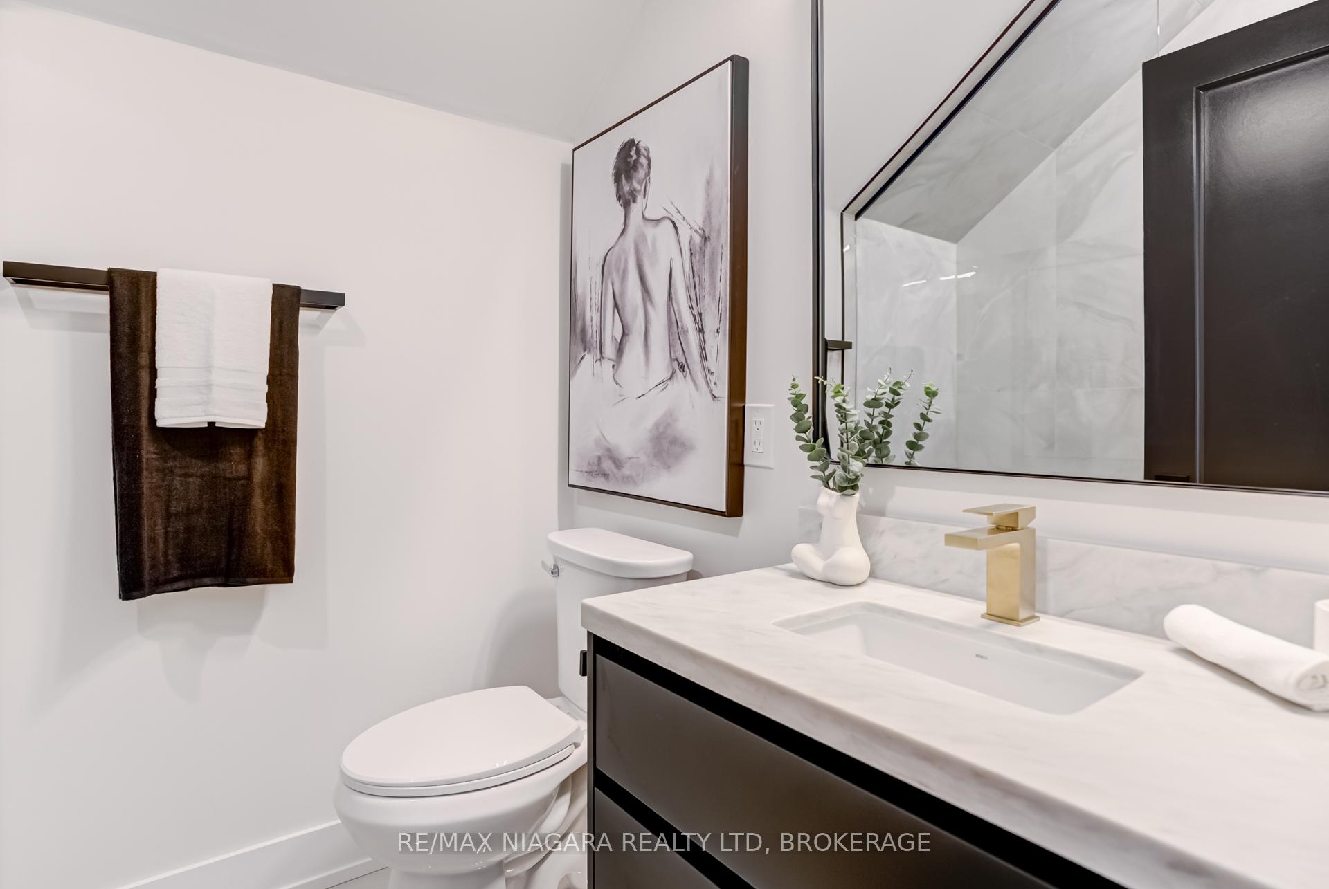 Photo 22 of 95 Kimberley Avenue, Toronto, East End-Danforth — HOMEH