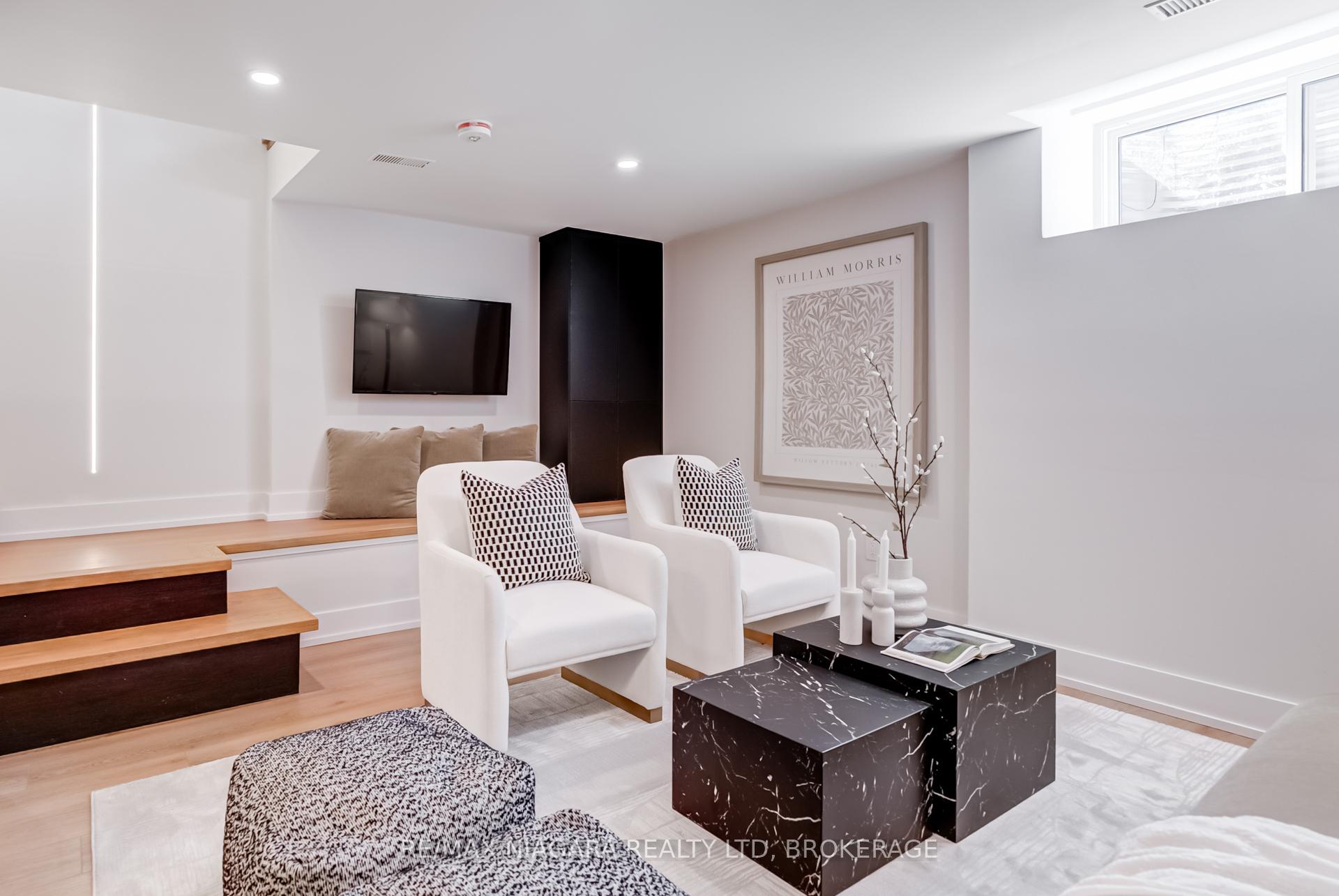 Photo 31 of 95 Kimberley Avenue, Toronto, East End-Danforth — HOMEH