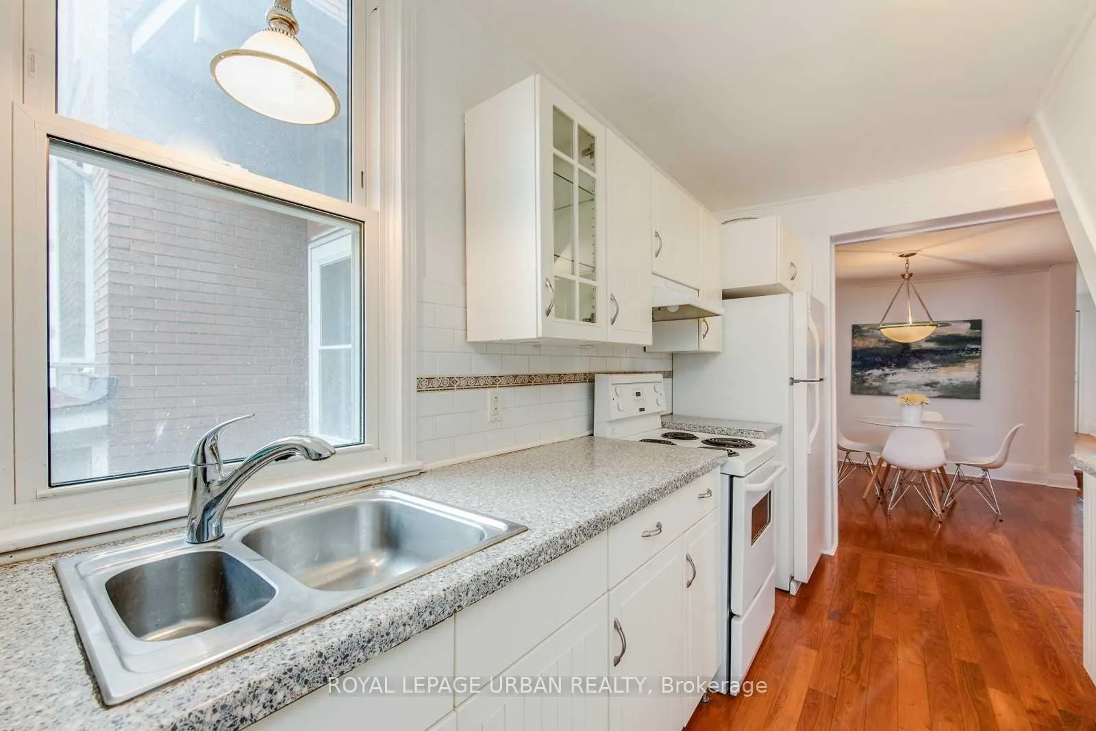 Photo 6 of Unit Main, 25 Dunkirk Road, Toronto, Danforth Village-East York — HOMEH