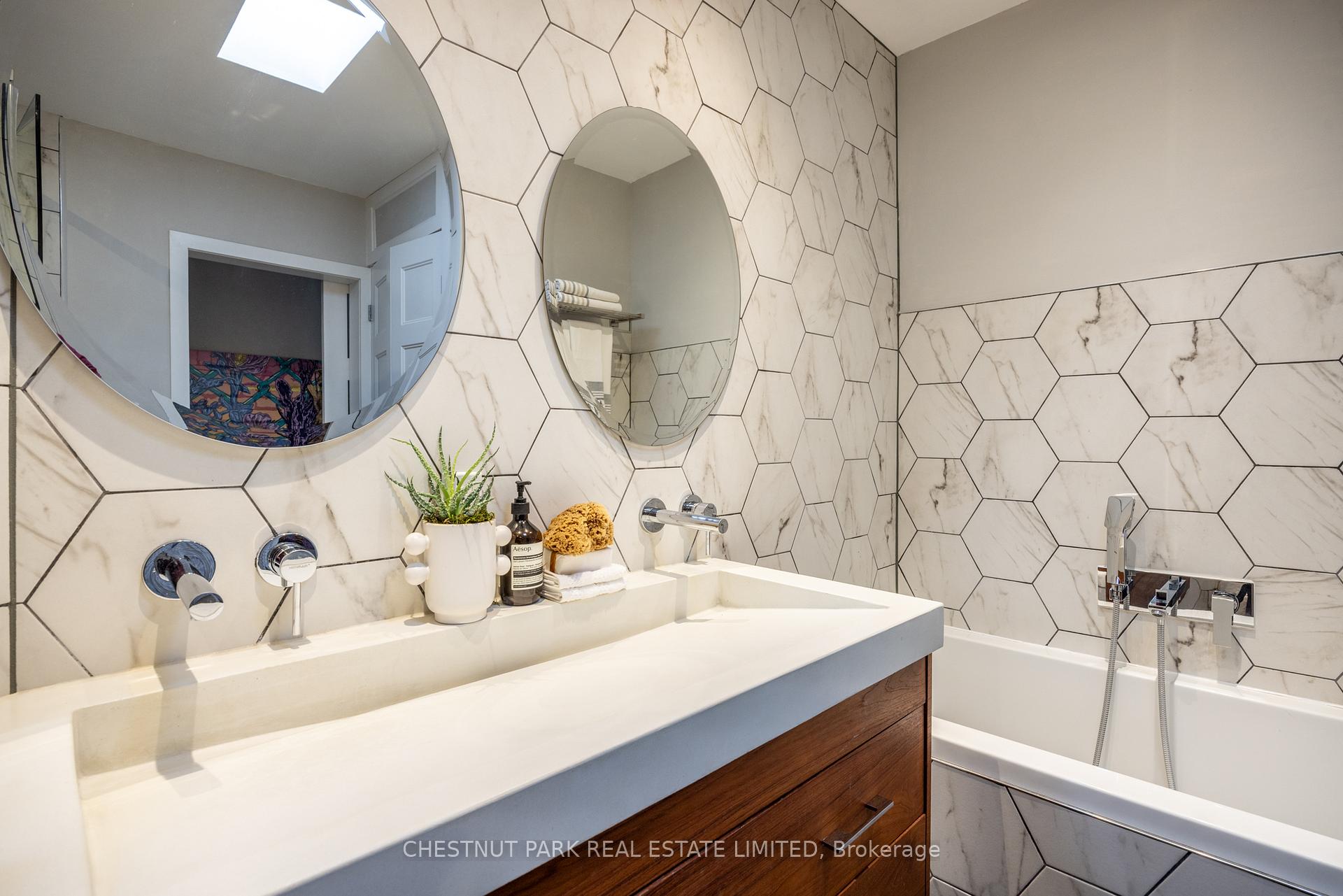 Photo 18 of 115 Leslie Street, Toronto, South Riverdale — HOMEH