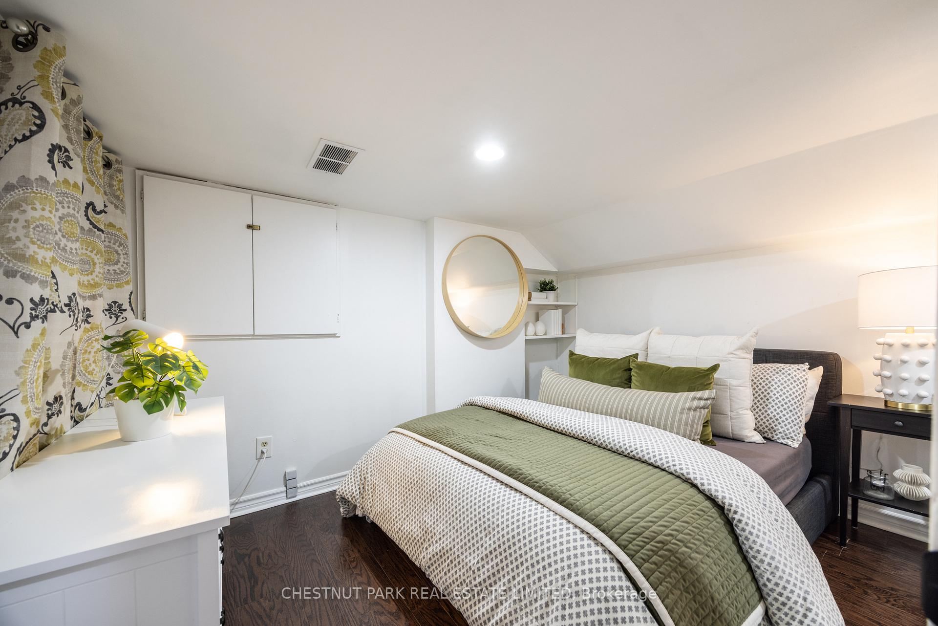 Photo 21 of 115 Leslie Street, Toronto, South Riverdale — HOMEH