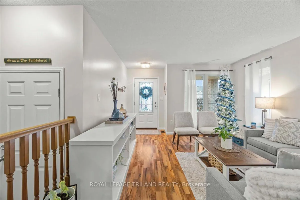 Photo 6 of 50 Queensway Drive, Strathroy-Caradoc, SE — HOMEH