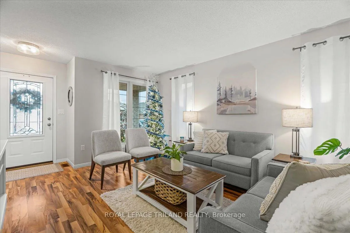 Photo 7 of 50 Queensway Drive, Strathroy-Caradoc, SE — HOMEH