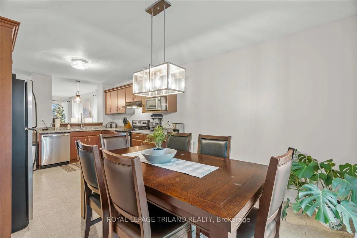 Photo 14 of 50 Queensway Drive, Strathroy-Caradoc, SE — HOMEH