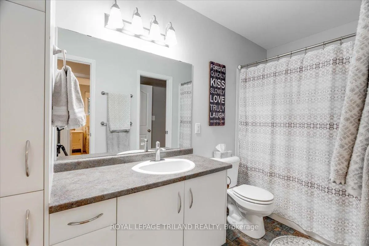 Photo 20 of 50 Queensway Drive, Strathroy-Caradoc, SE — HOMEH