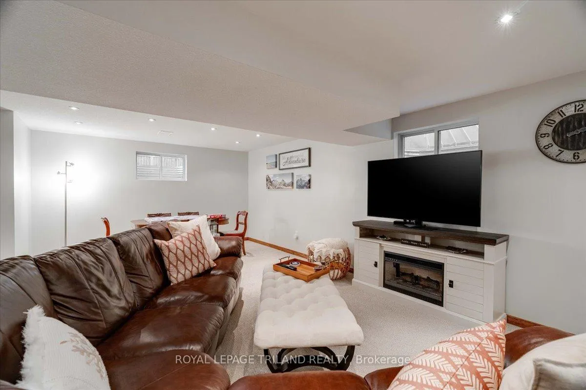 Photo 28 of 50 Queensway Drive, Strathroy-Caradoc, SE — HOMEH