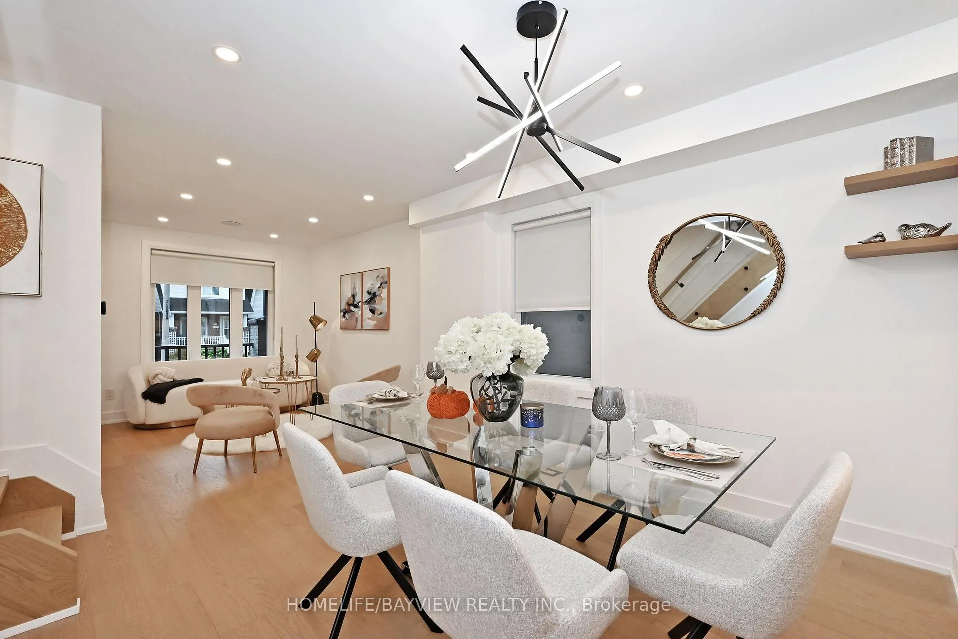 Photo 11 of 286 Springdale Boulevard, Toronto, Danforth Village-East York — HOMEH