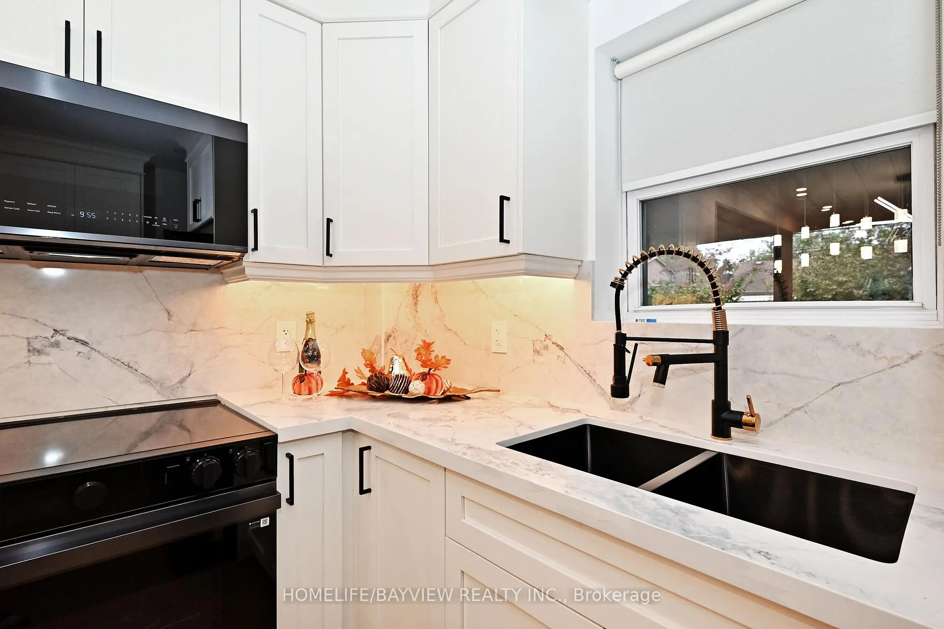 Photo 19 of 286 Springdale Boulevard, Toronto, Danforth Village-East York — HOMEH