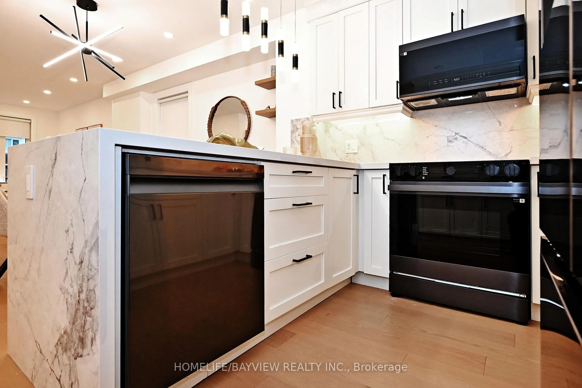 Photo 21 of 286 Springdale Boulevard, Toronto, Danforth Village-East York — HOMEH