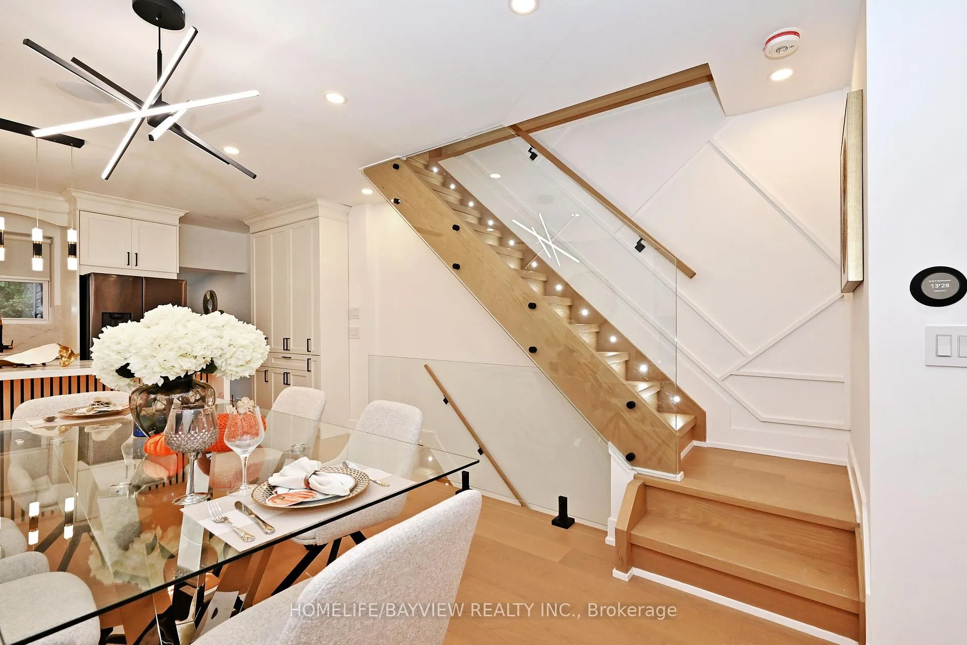 Photo 24 of 286 Springdale Boulevard, Toronto, Danforth Village-East York — HOMEH