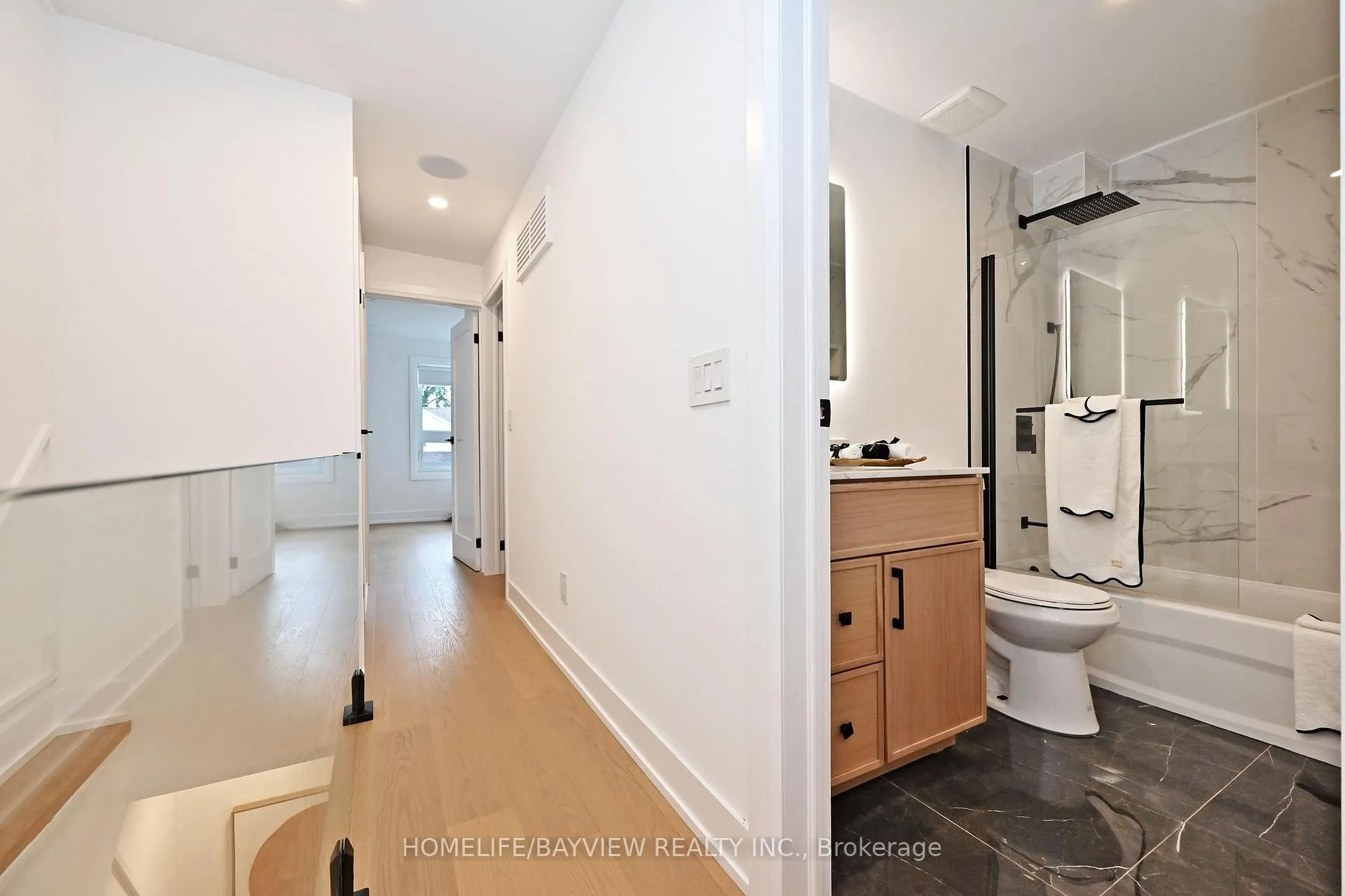 Photo 34 of 286 Springdale Boulevard, Toronto, Danforth Village-East York — HOMEH