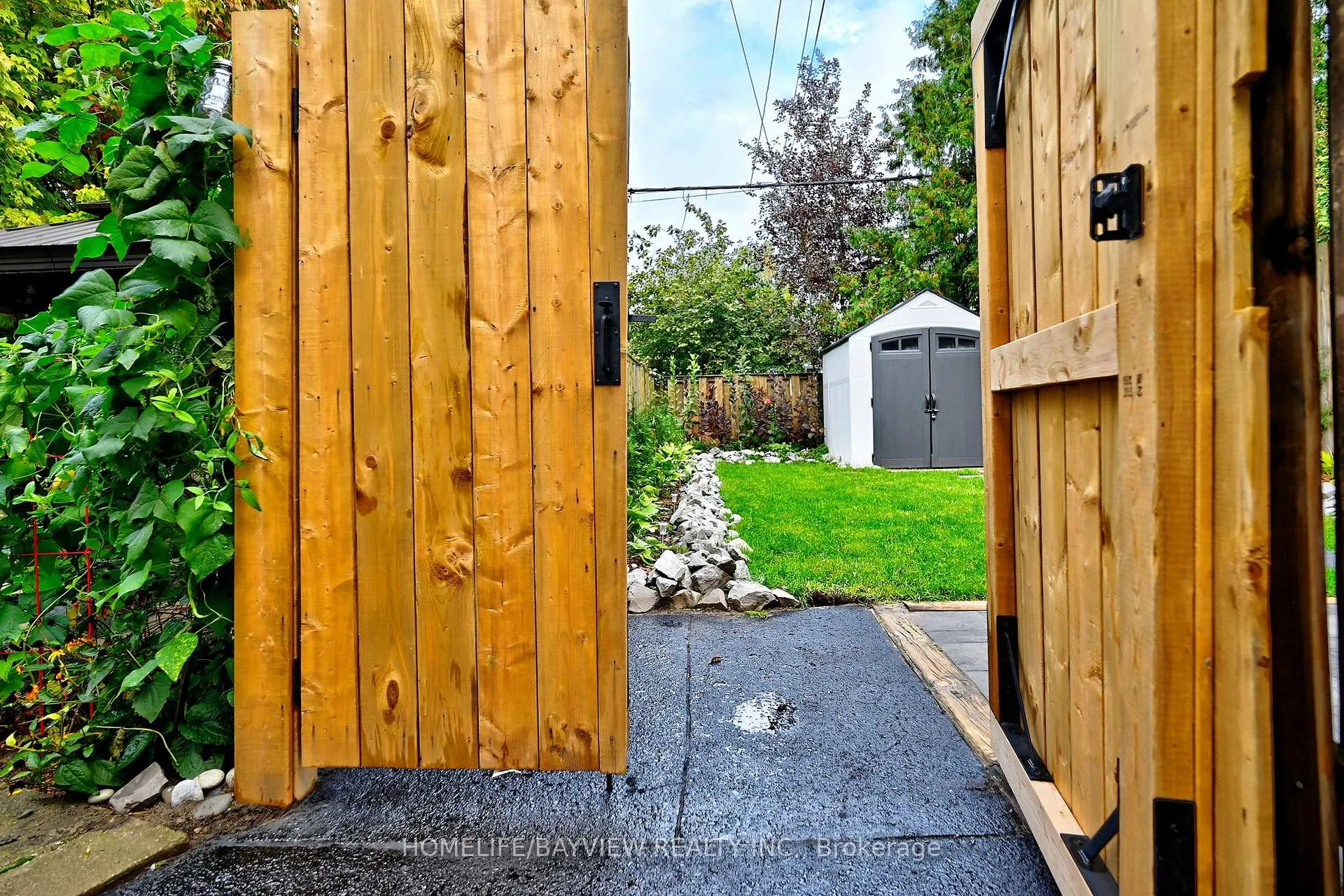Photo 45 of 286 Springdale Boulevard, Toronto, Danforth Village-East York — HOMEH
