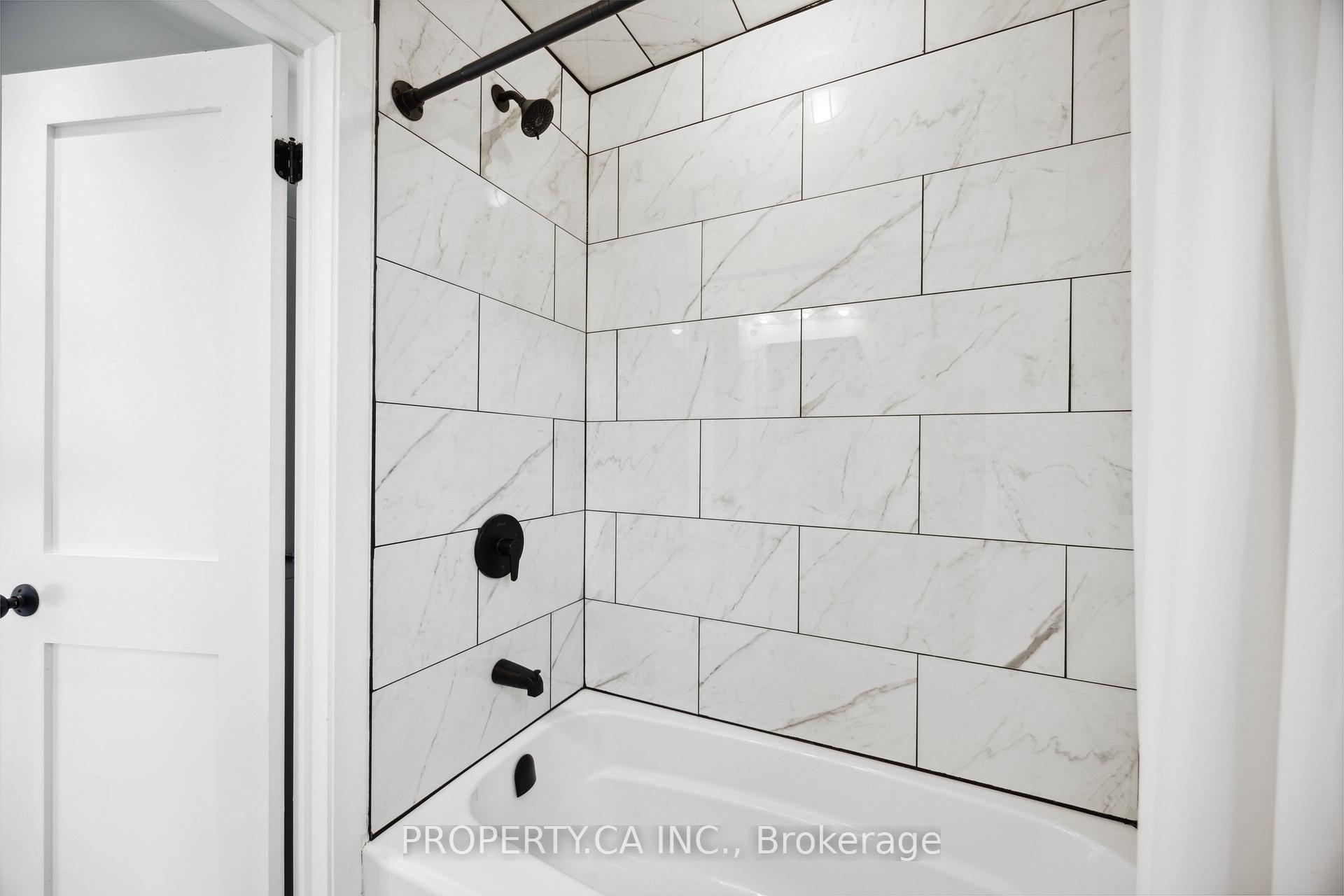 Photo 10 of 1569 Bayview Avenue, Toronto, Leaside — HOMEH
