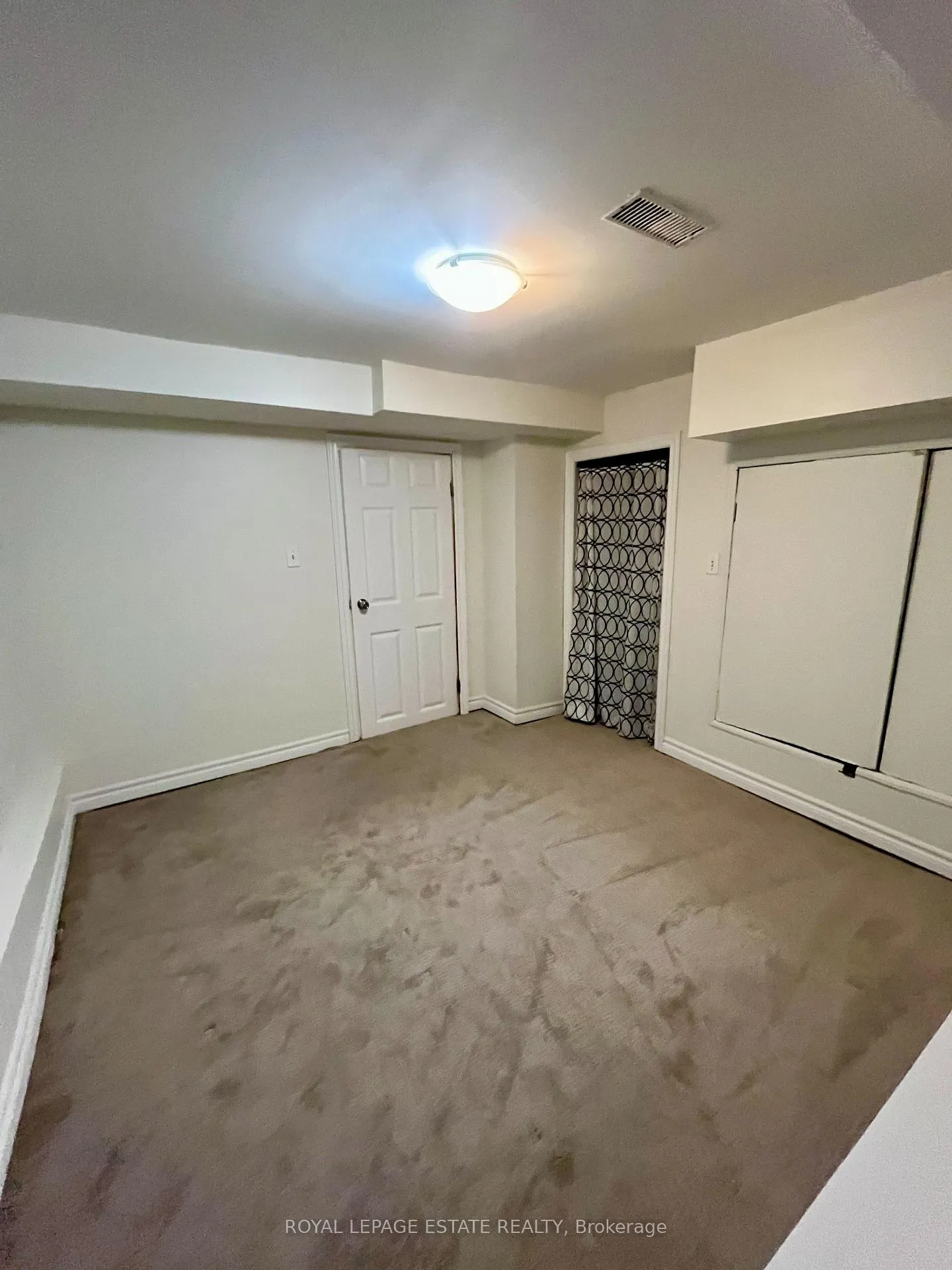 Photo 7 of Unit Basement, 5 Edgewood Gardens, Toronto, Woodbine Corridor — HOMEH