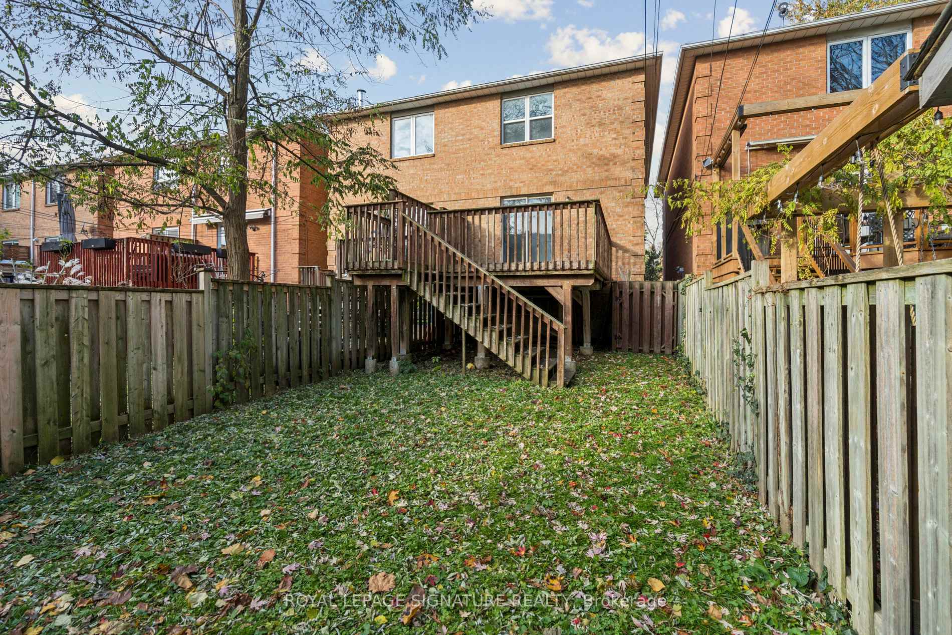Photo 43 of 57 Ashland Avenue, Toronto, Woodbine Corridor — HOMEH