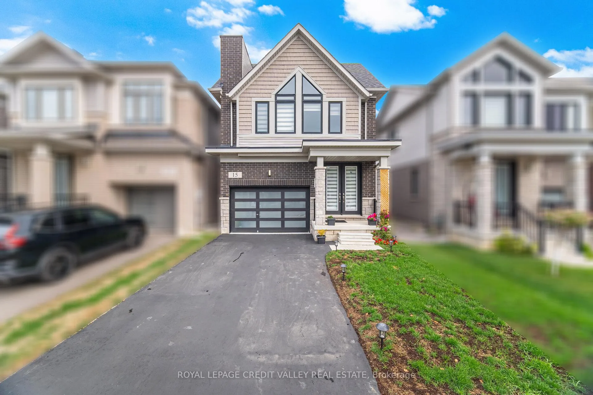 Photo 2 of 15 Weylie Street, Hamilton, Mount Hope — HOMEH