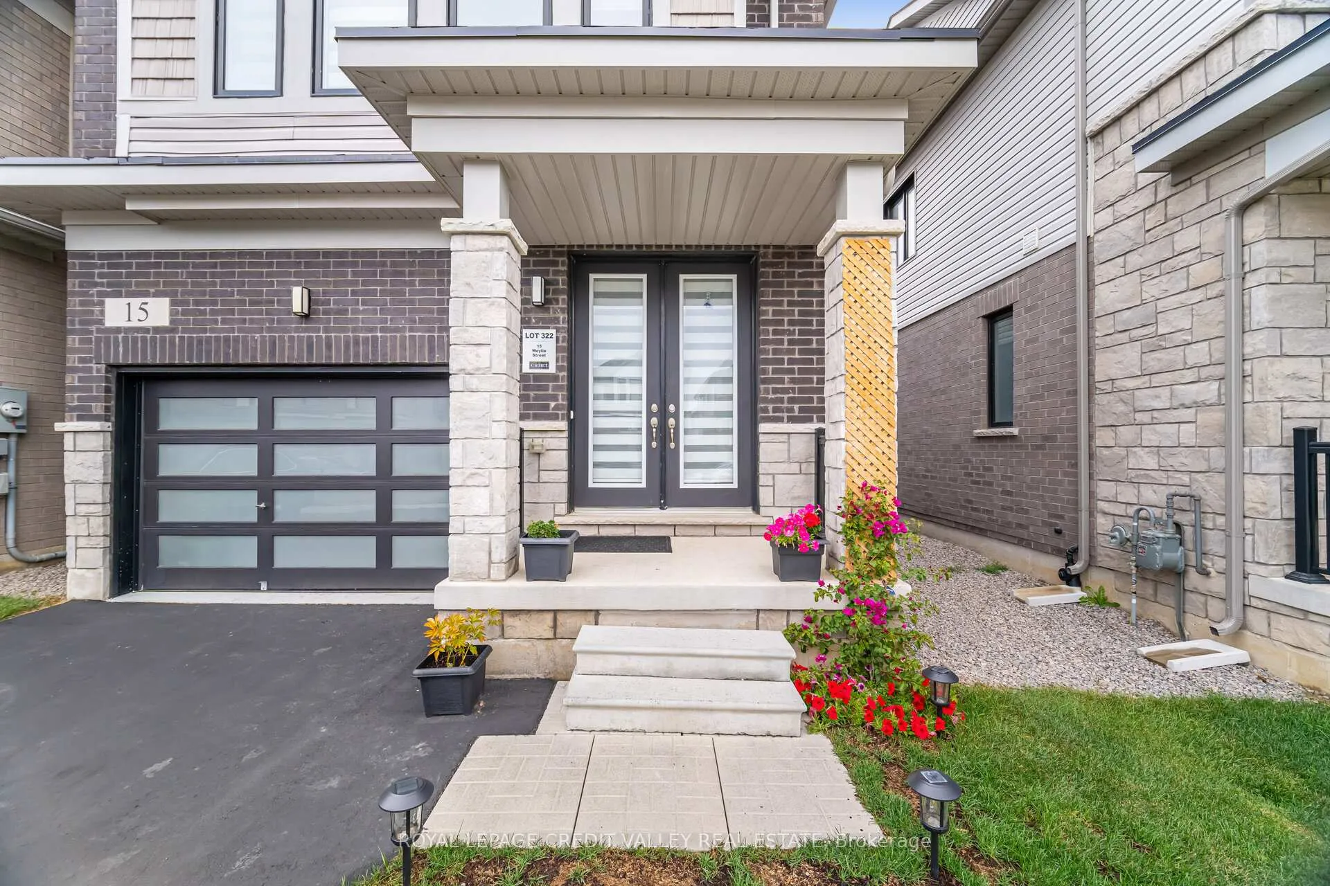 Photo 6 of 15 Weylie Street, Hamilton, Mount Hope — HOMEH