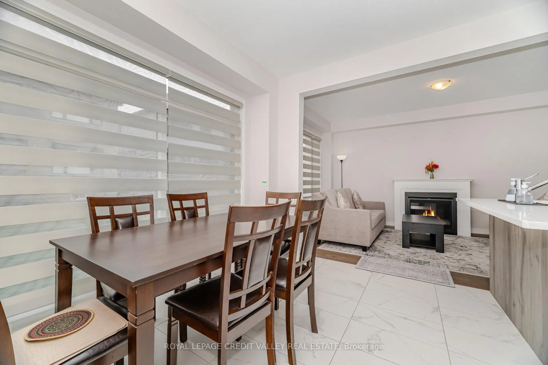 Photo 16 of 15 Weylie Street, Hamilton, Mount Hope — HOMEH