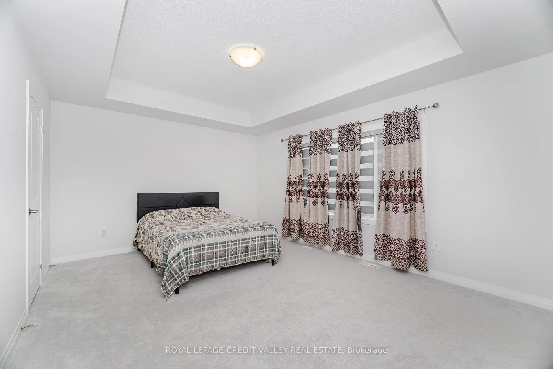 Photo 28 of 15 Weylie Street, Hamilton, Mount Hope — HOMEH