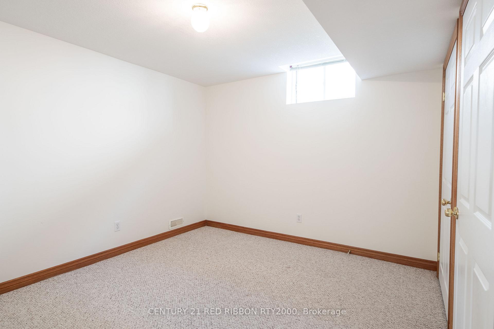 Photo 19 of 482 Riverview Drive, Strathroy-Caradoc, NE — HOMEH